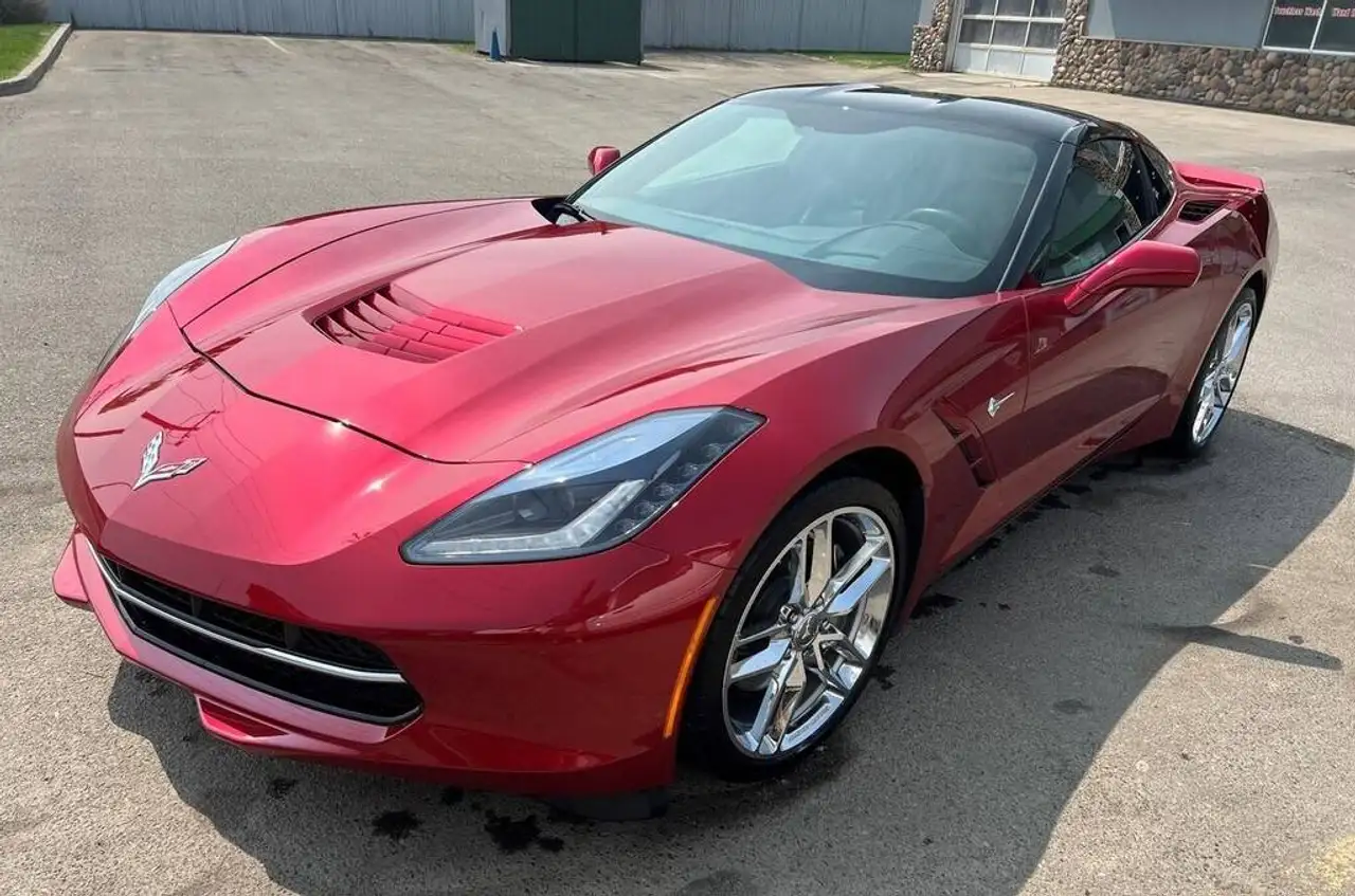 Chevrolet Corvette photo Chevrolet Corvette