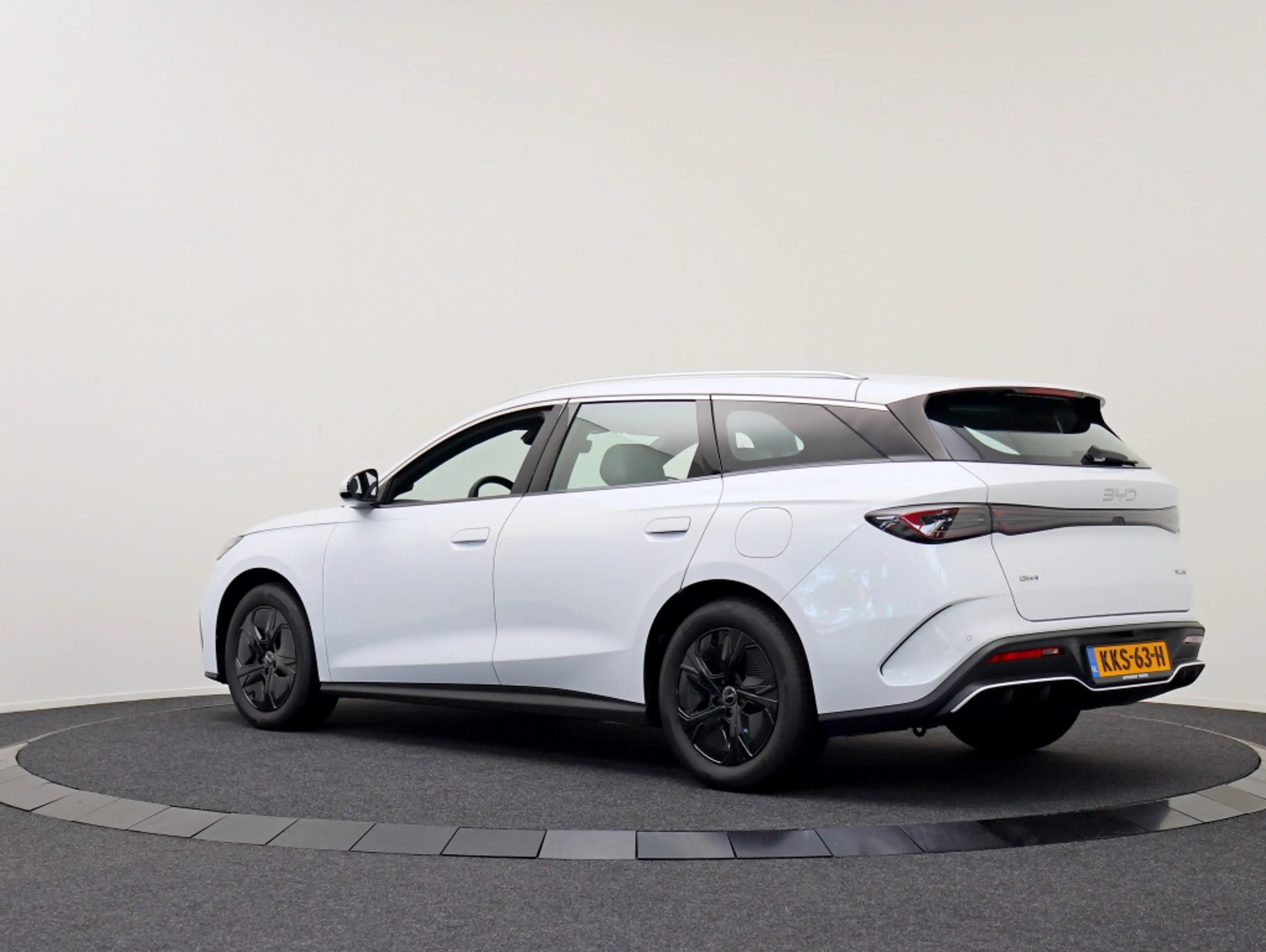 BYD Seal 6 Touring 1.5 DM-i Boost | BYD Dealer | Private Leas — photo 8