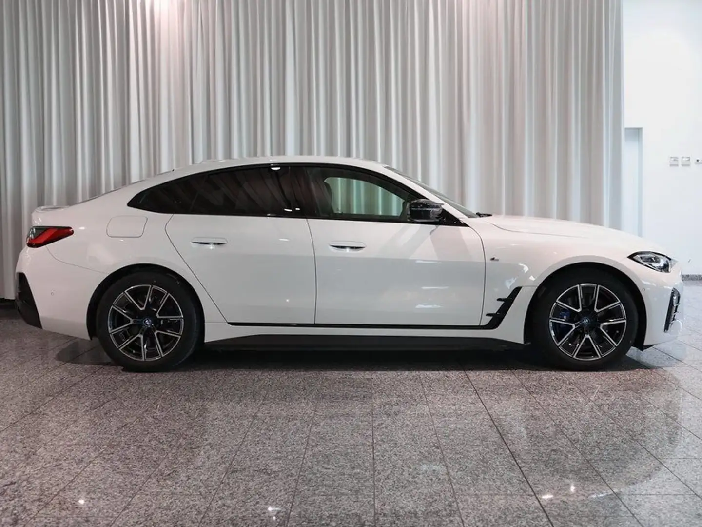 BMW i4 M50 Gran Coupé AHK DrivAss RFK HIFI Weiß - 2