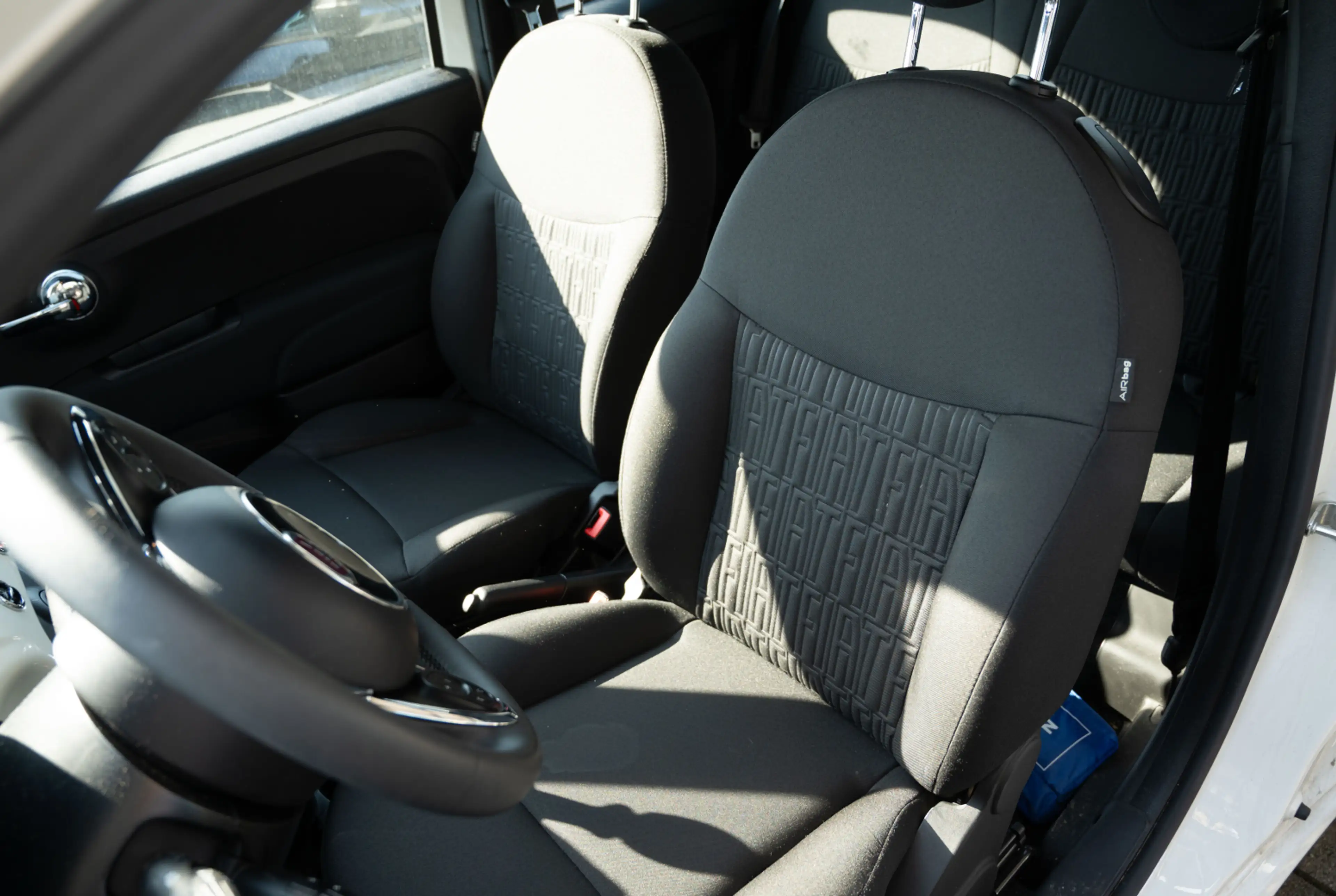 Fiat 500 Basis 1.0 GSE N3 Hybrid *MIRROR SCREEN*KOMFORT PAKET* *INVENTUR-SALE* — photo 6