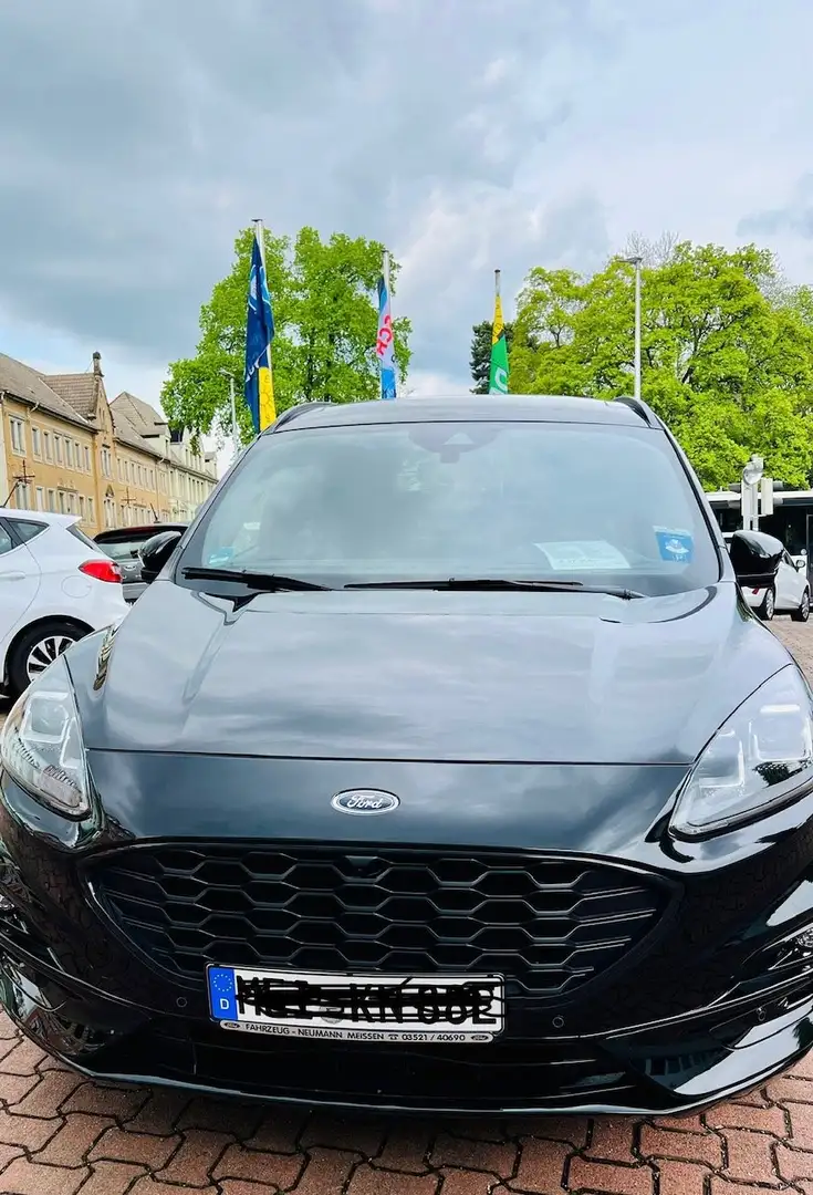 Ford Kuga 2.5 Plug-In Hybrid ST-Line X Autom. + Panoramadach Schwarz - 2
