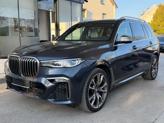 BMW X7 M50i*VOLLAUSSTATTUNG*