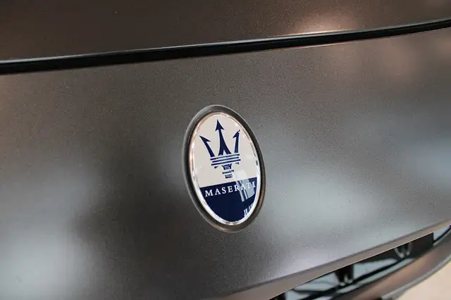 Maserati Grecale Trofeo Q4 **NETTO** Ansicht 3