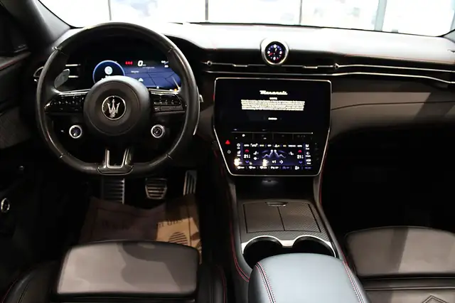 Maserati Grecale Trofeo Q4 **NETTO** Ansicht 19