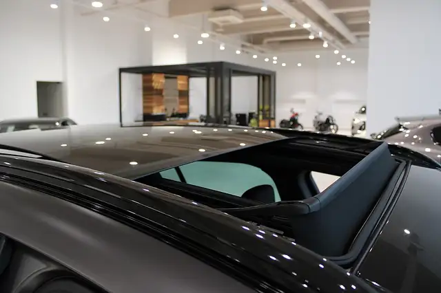 Maserati Grecale Trofeo Q4 **NETTO** Ansicht 9