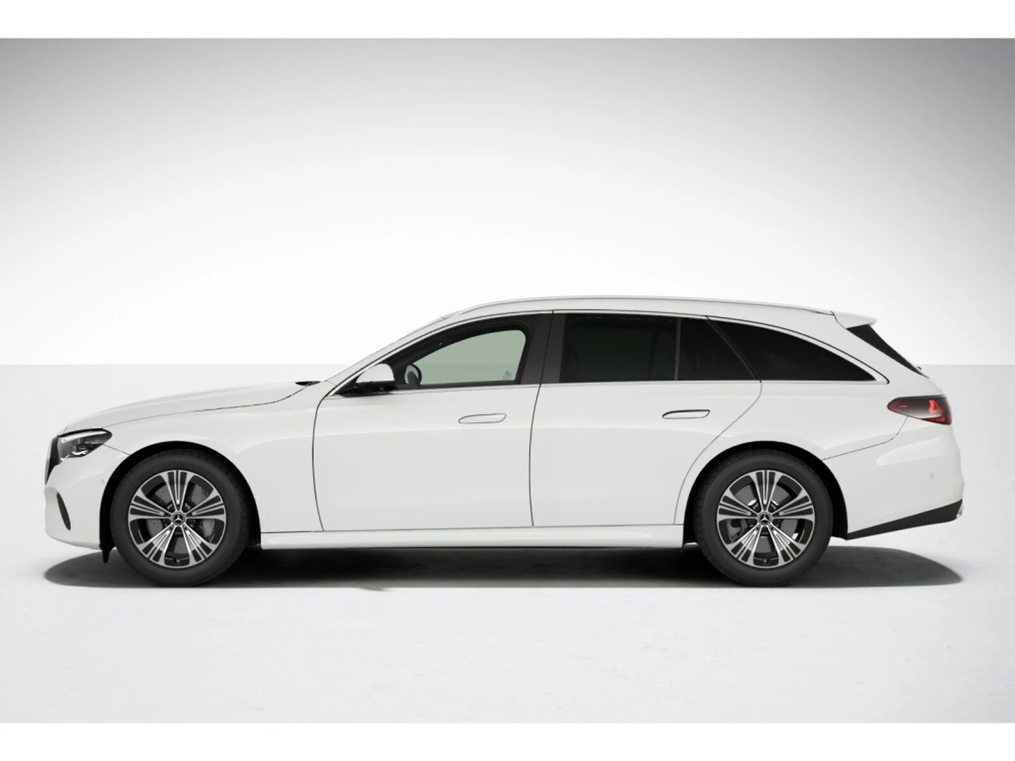 Mercedes-Benz E 450 d 4M T Avantgarde/360/Pano/AHK/Leder/Memo — photo 4