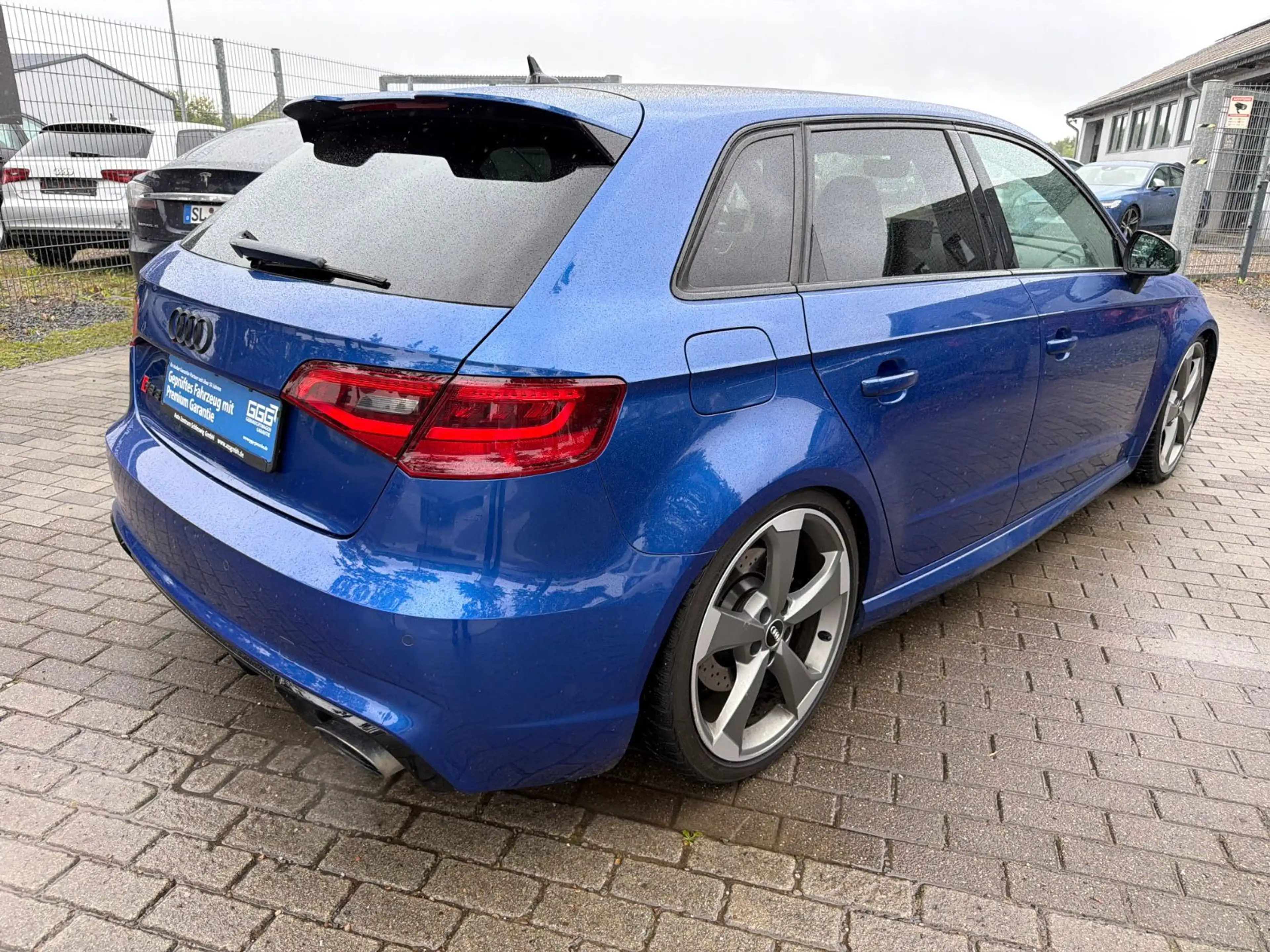 Audi RS3 Sportback 2.5 TFSI quattro RS-Schalensitze — photo 3