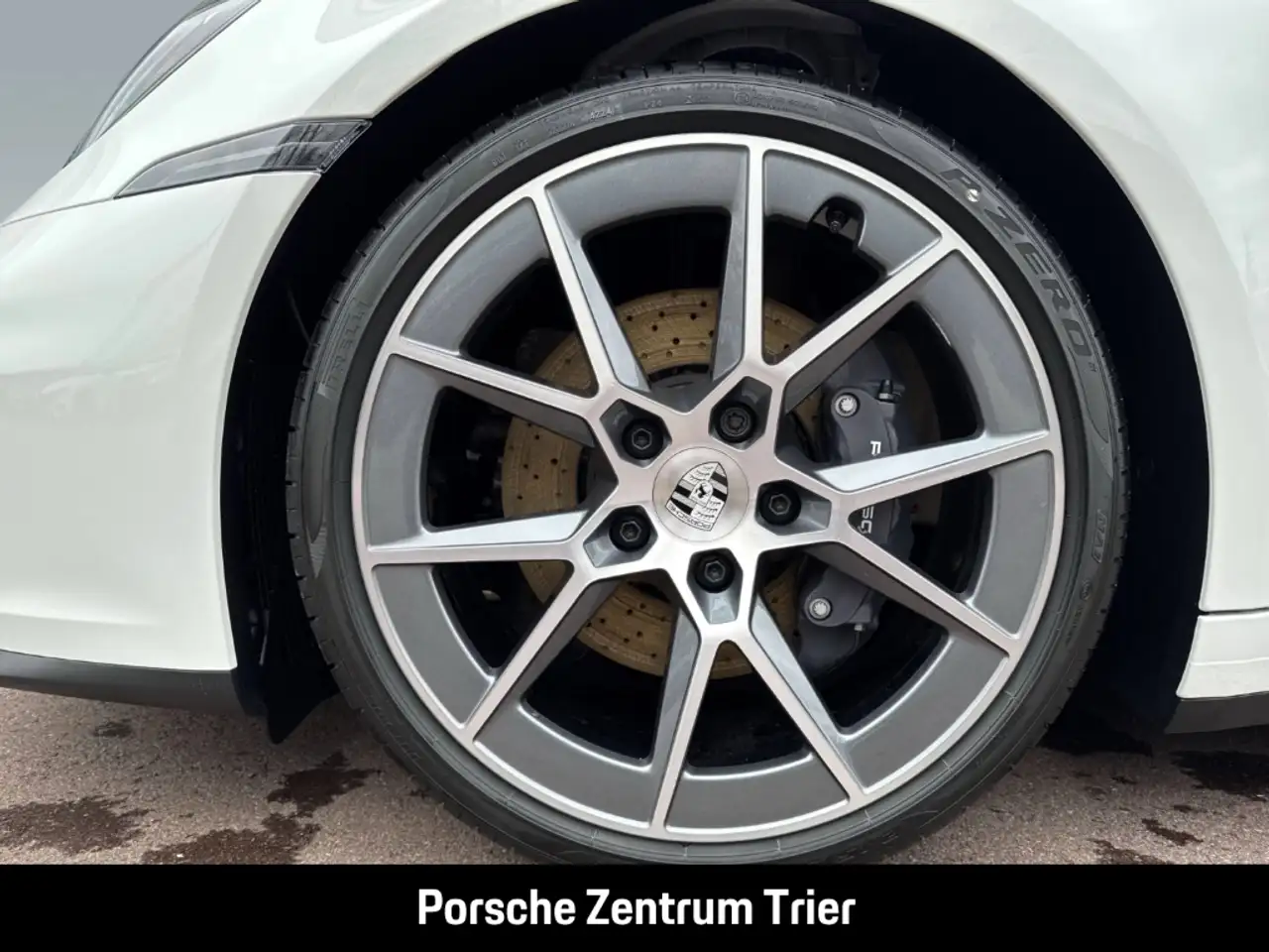 Porsche 992 911 Carrera T Cabriolet BOSE Surround-View 8