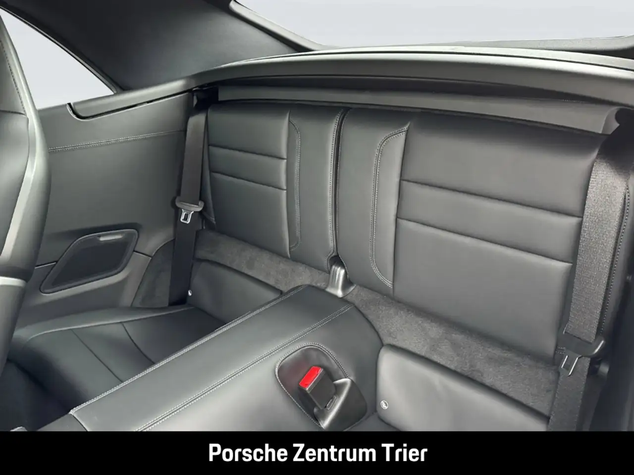 Porsche 992 911 Carrera T Cabriolet BOSE Surround-View 16