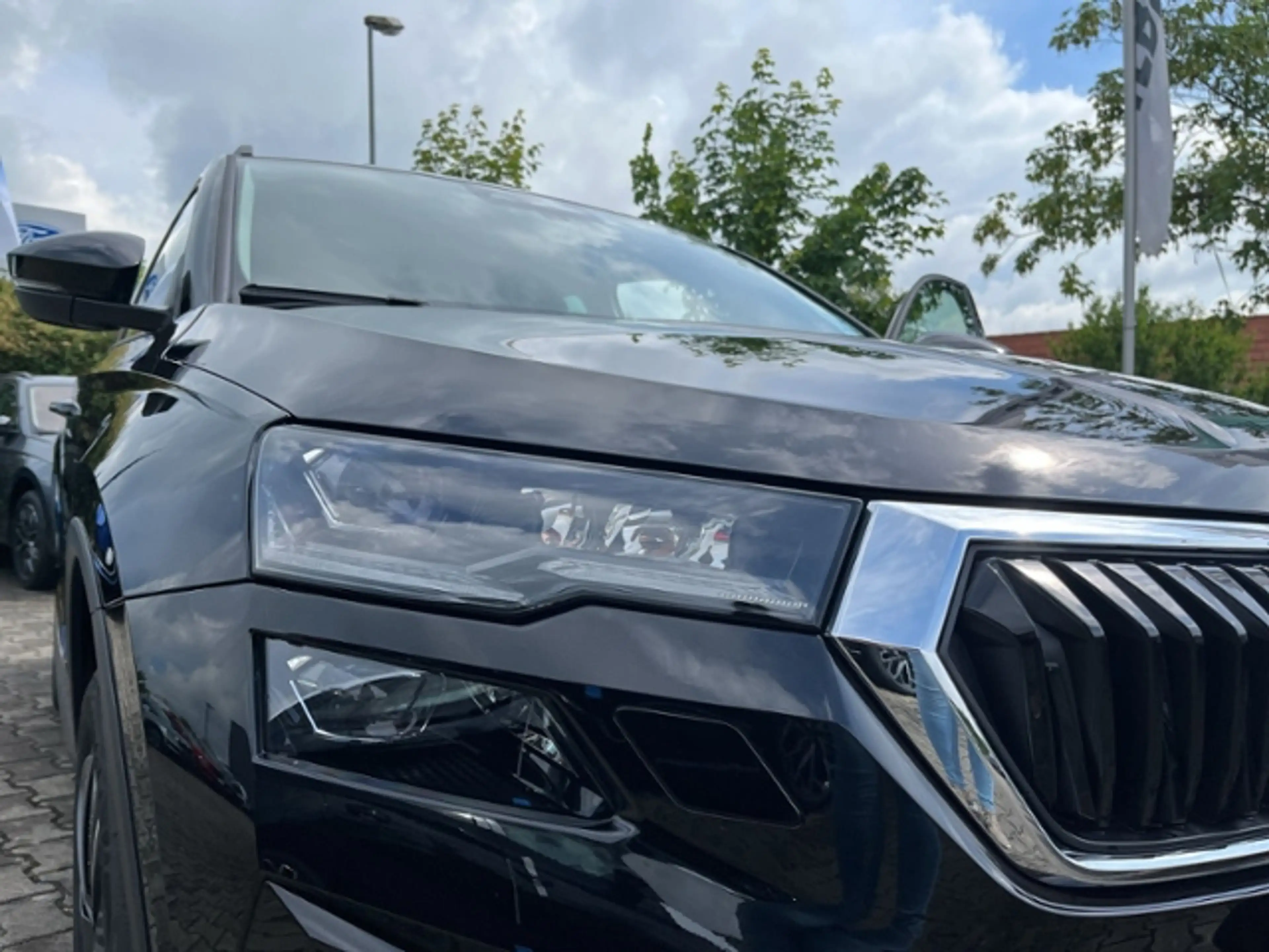 Skoda Karoq Balance 1.5TSI DSG MATRIX AHK NAVI KAMERA ACC — photo 7