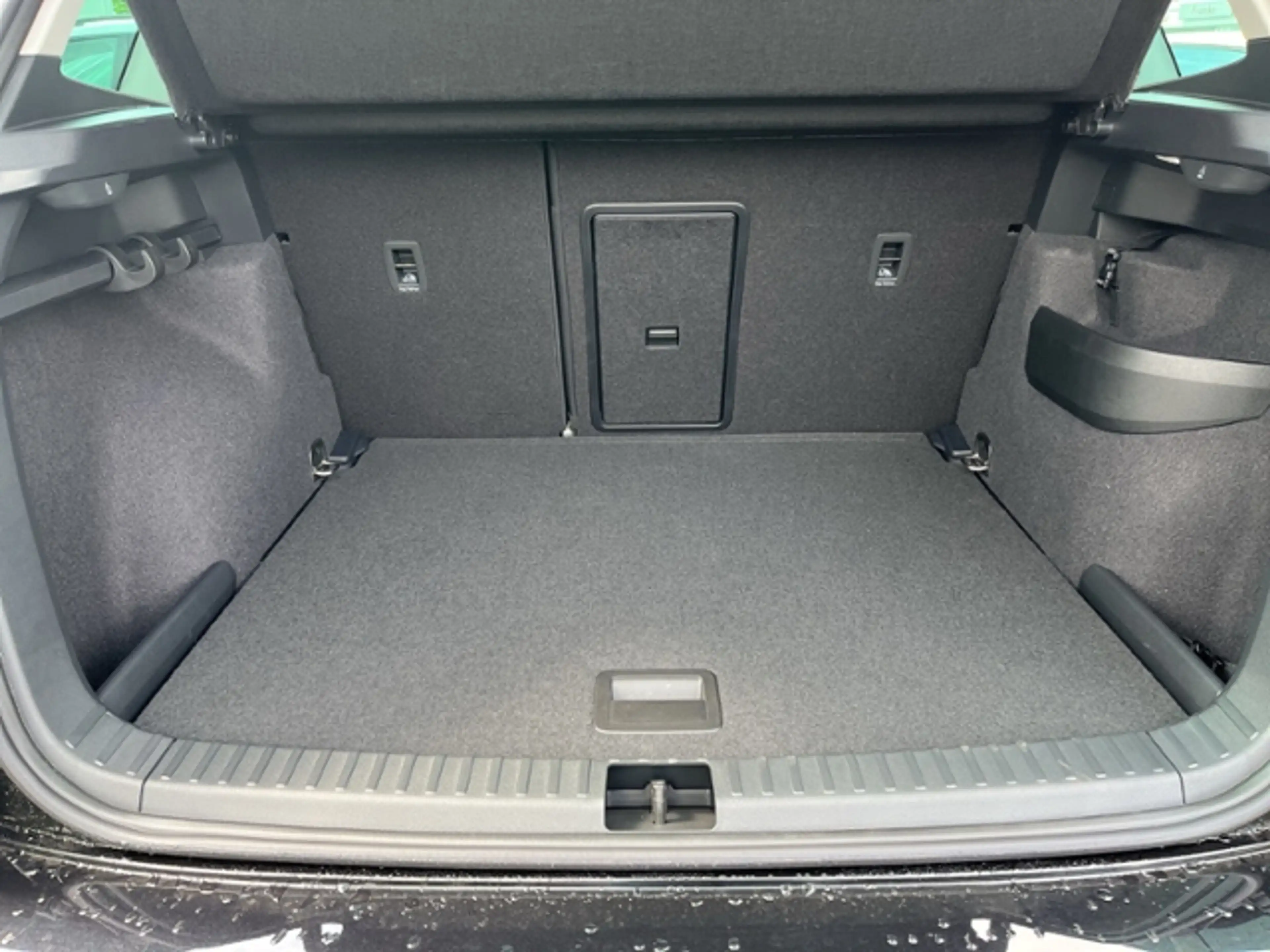 Skoda Karoq Balance 1.5TSI DSG MATRIX AHK NAVI KAMERA ACC — photo 10