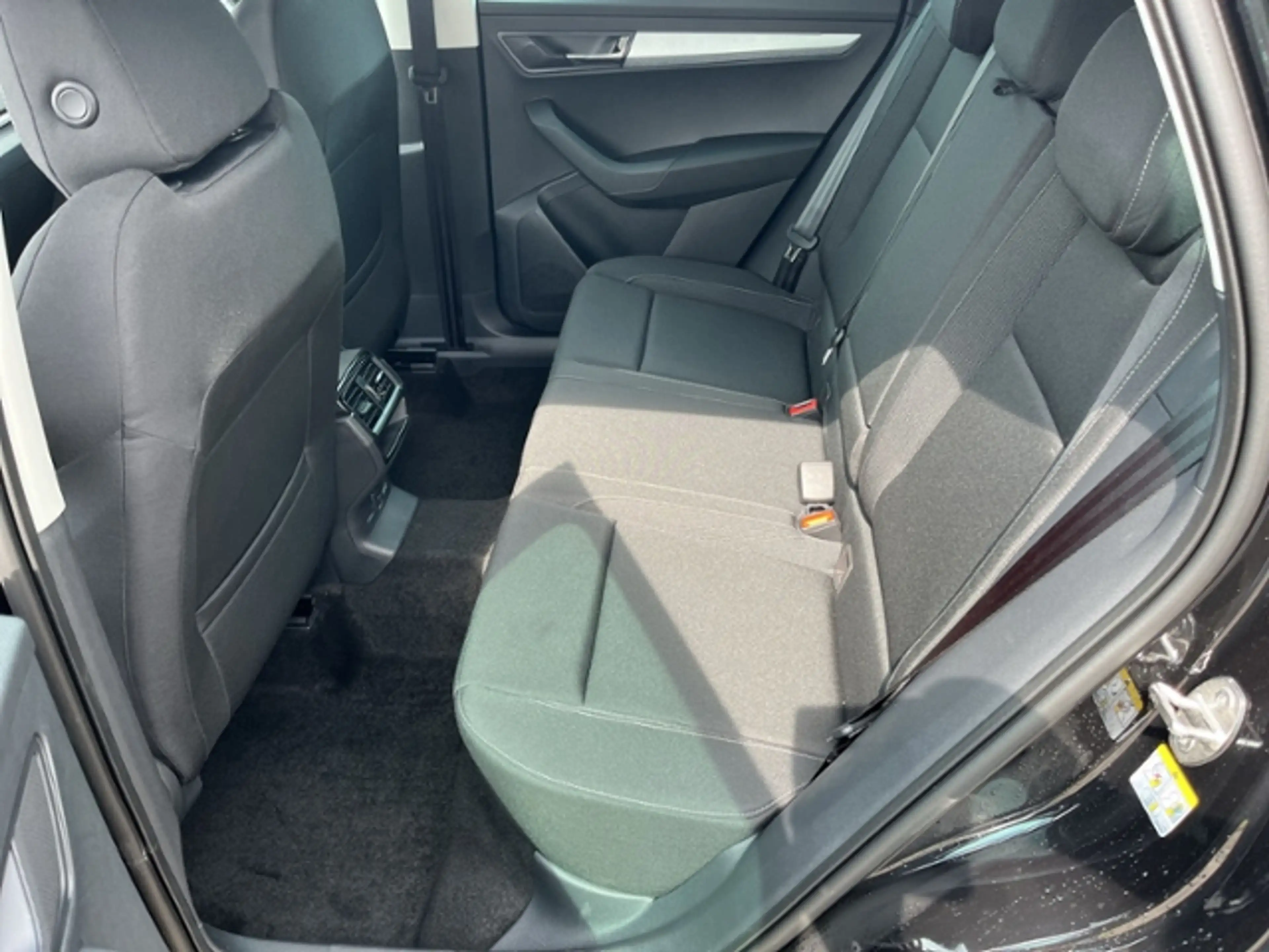 Skoda Karoq Balance 1.5TSI DSG MATRIX AHK NAVI KAMERA ACC — photo 11