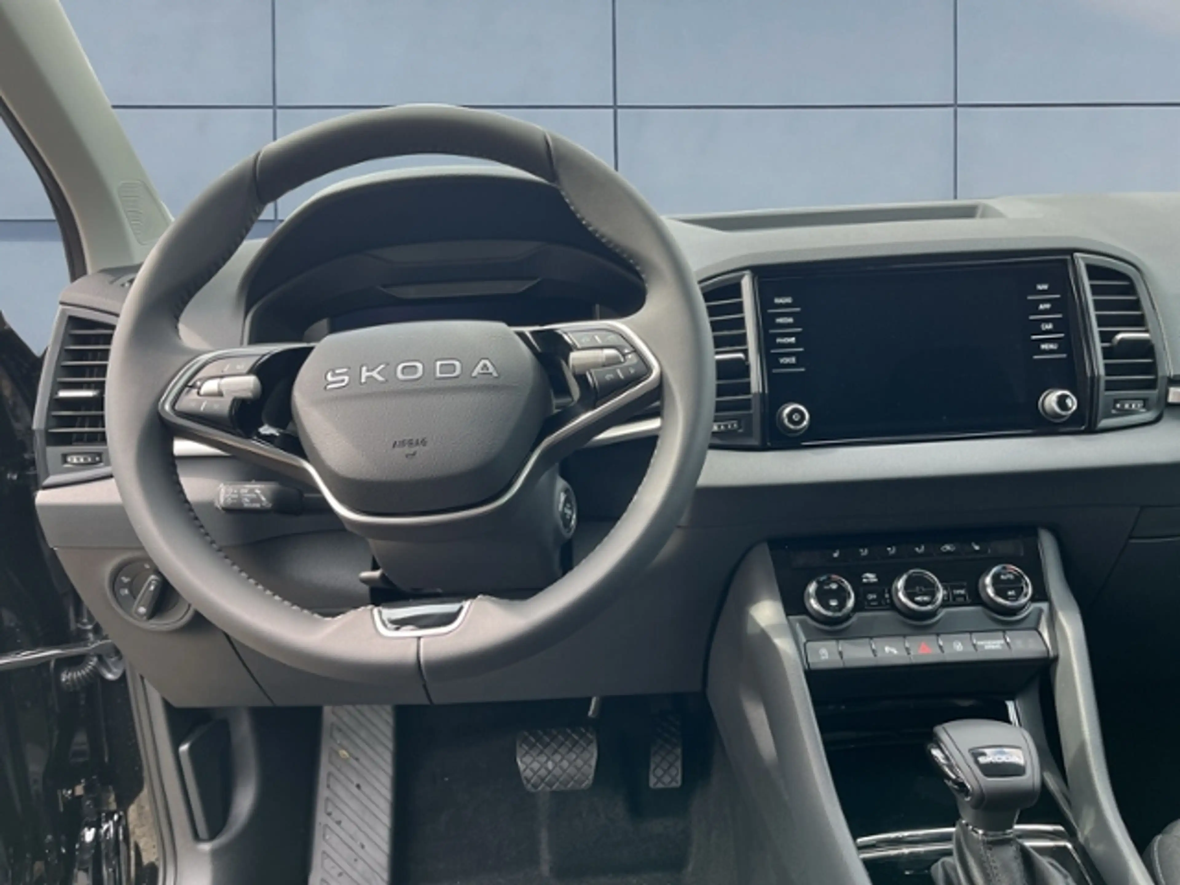 Skoda Karoq Balance 1.5TSI DSG MATRIX AHK NAVI KAMERA ACC — photo 5