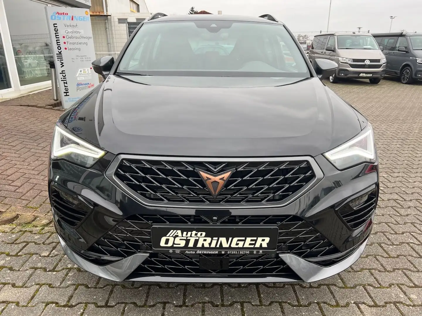 CUPRA Ateca 1,5 TSI DSG AHK Schwarz - 2