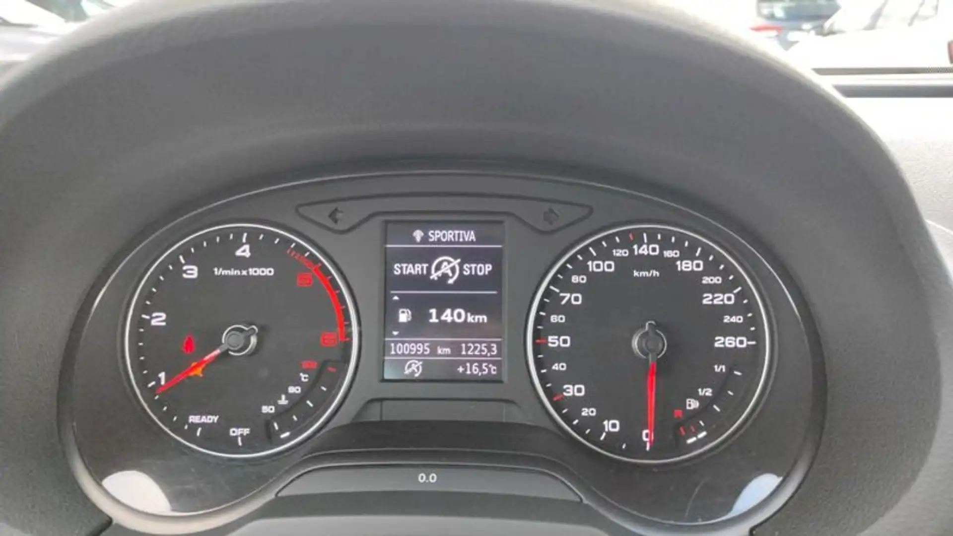 Audi A3 SPB 30 TDI 116 CV Nero - 2