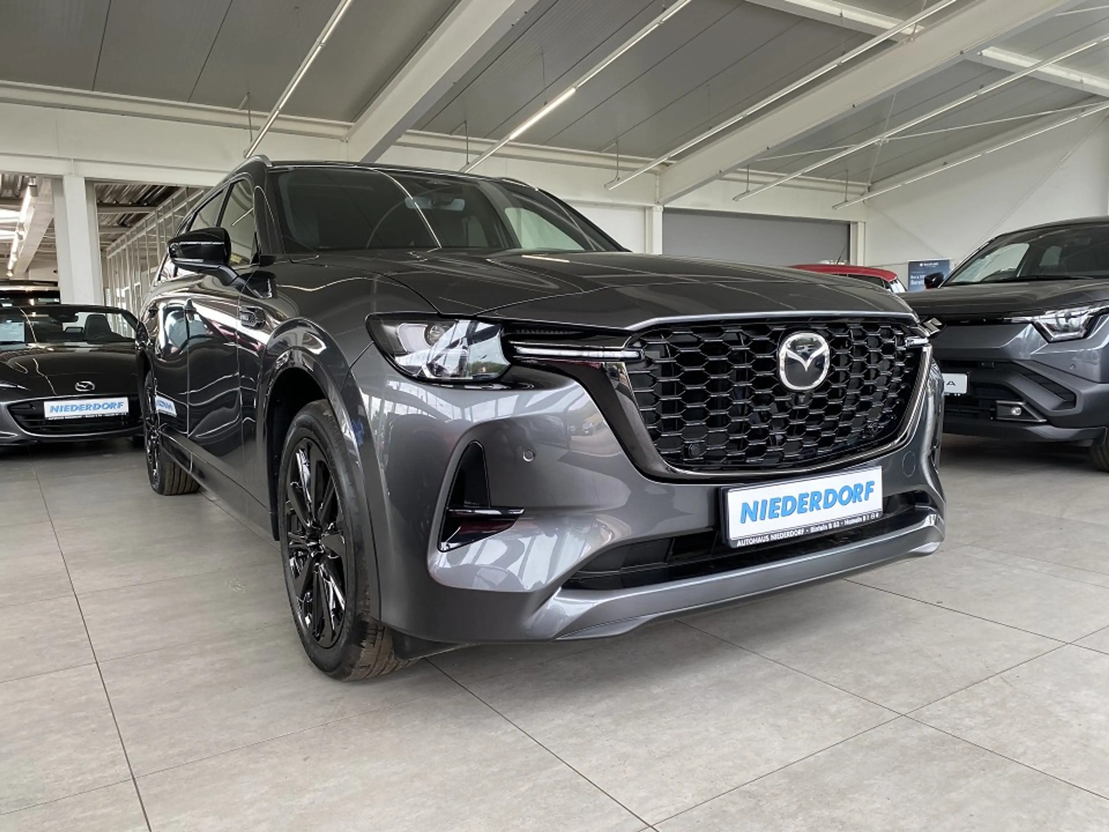 Mazda CX-80 2.5 PHEV Homura Plus Garantie 03.2031 Navi, Matrix