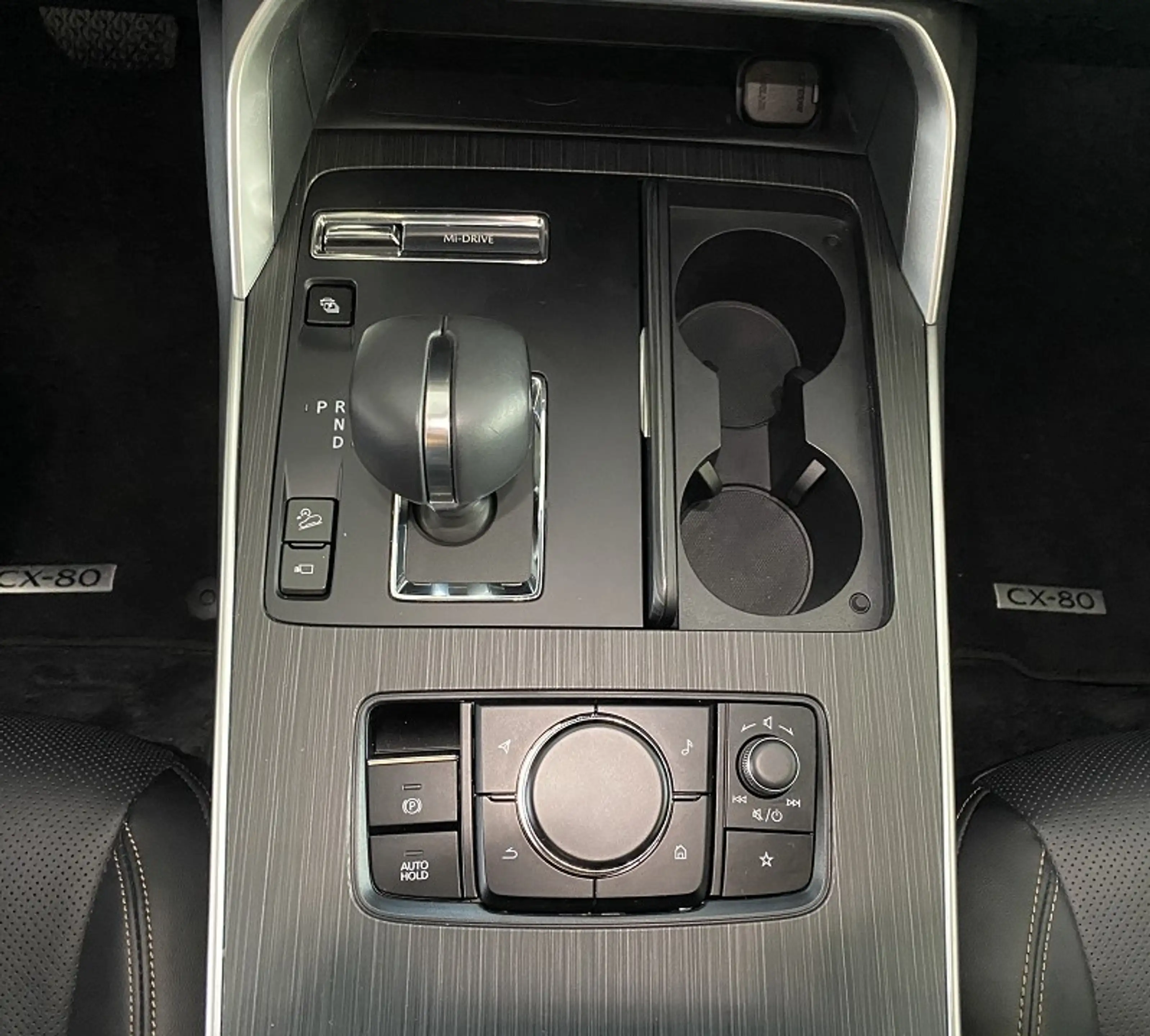Mazda CX-80 2.5 PHEV Homura Plus Garantie 03.2031 Navi, Matrix — photo 9
