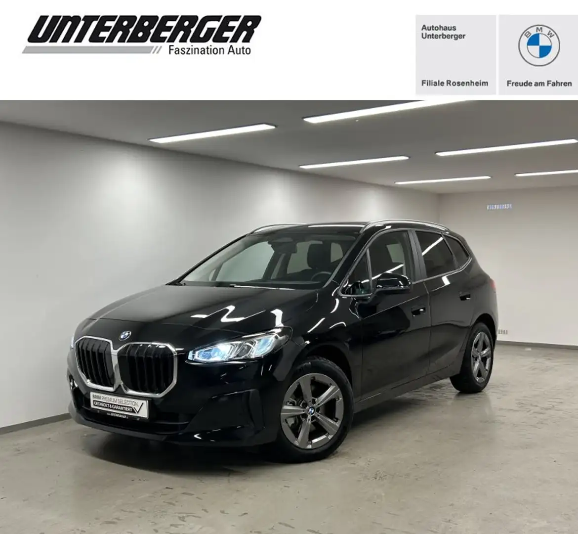 BMW 218 i Active Tourer Parkass. Pano. AHK DAB LED Schwarz - 1