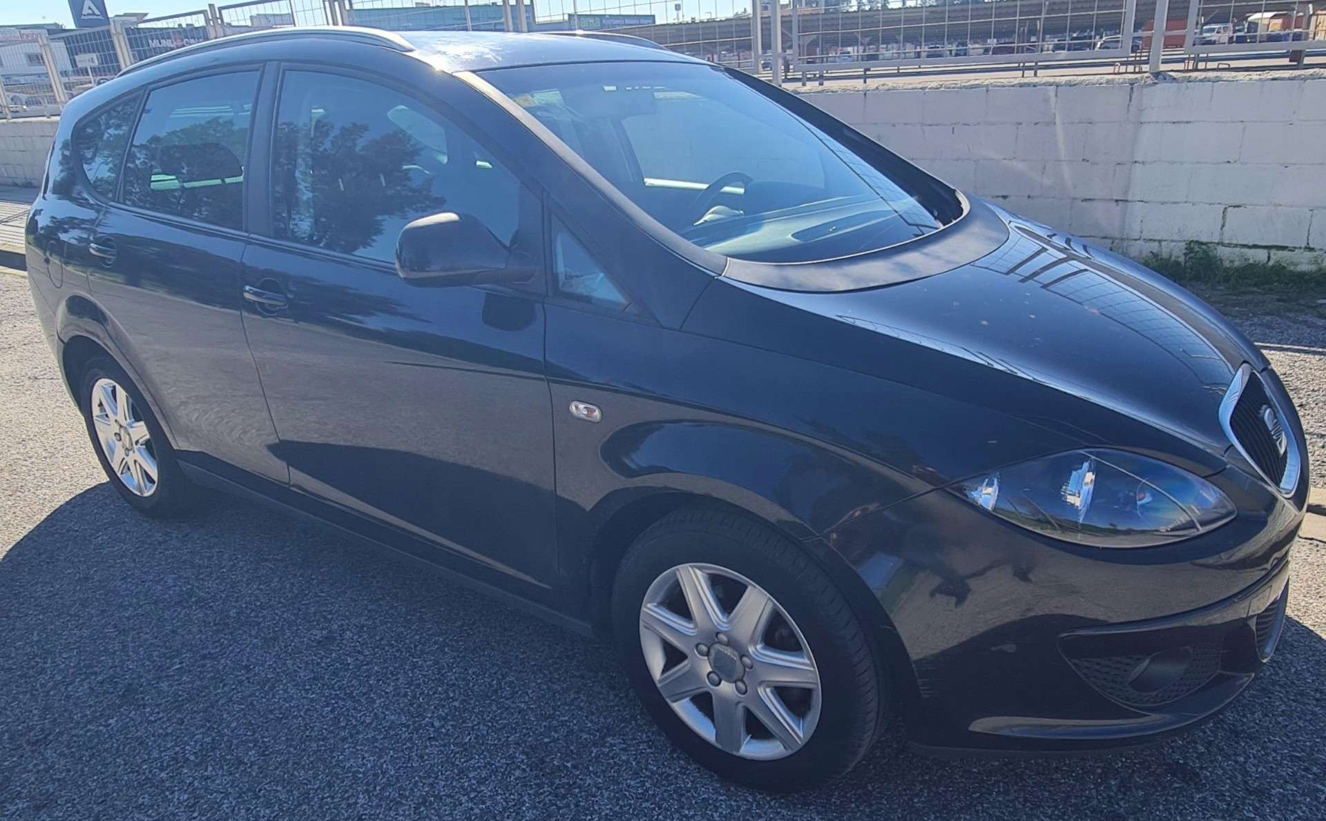 SEAT Altea XL 1.9TDI Stylance - foto 1
