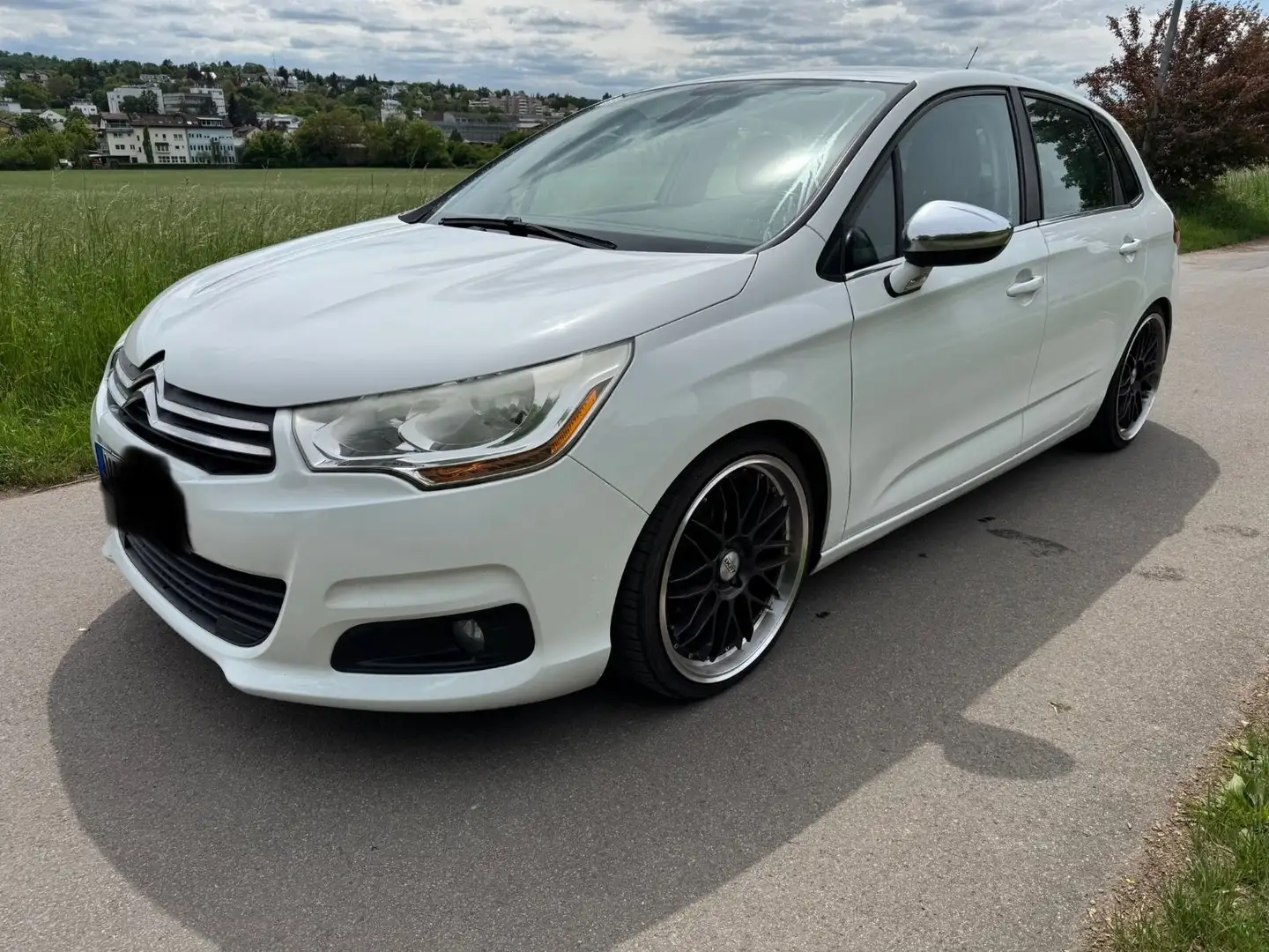 Citroen C4 1.6 Selection 19 Zoll-Garantie-Finanzierung Weiß - 1