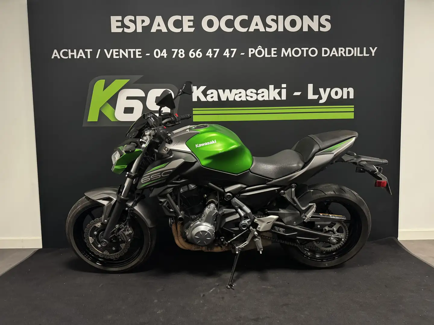 Kawasaki Z 650 Vert - 2