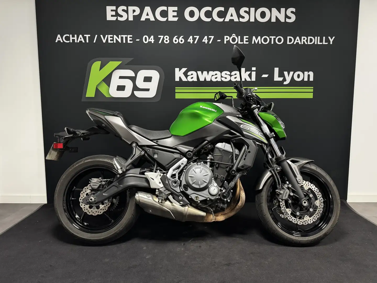Kawasaki Z 650 Vert - 1