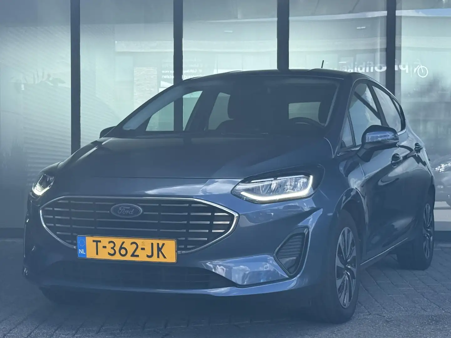 Ford Fiesta 1.0 EcoBoost Hybrid Titanium X | Eerste Eigenaar | Bleu - 2