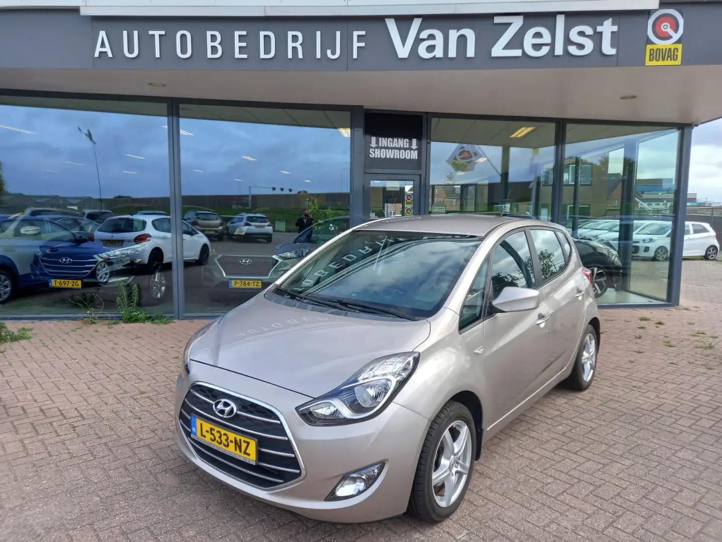 Hyundai iX20 1.4i i-Drive, Airco, Elektrische ramen voor, Elekt Grijs - 1