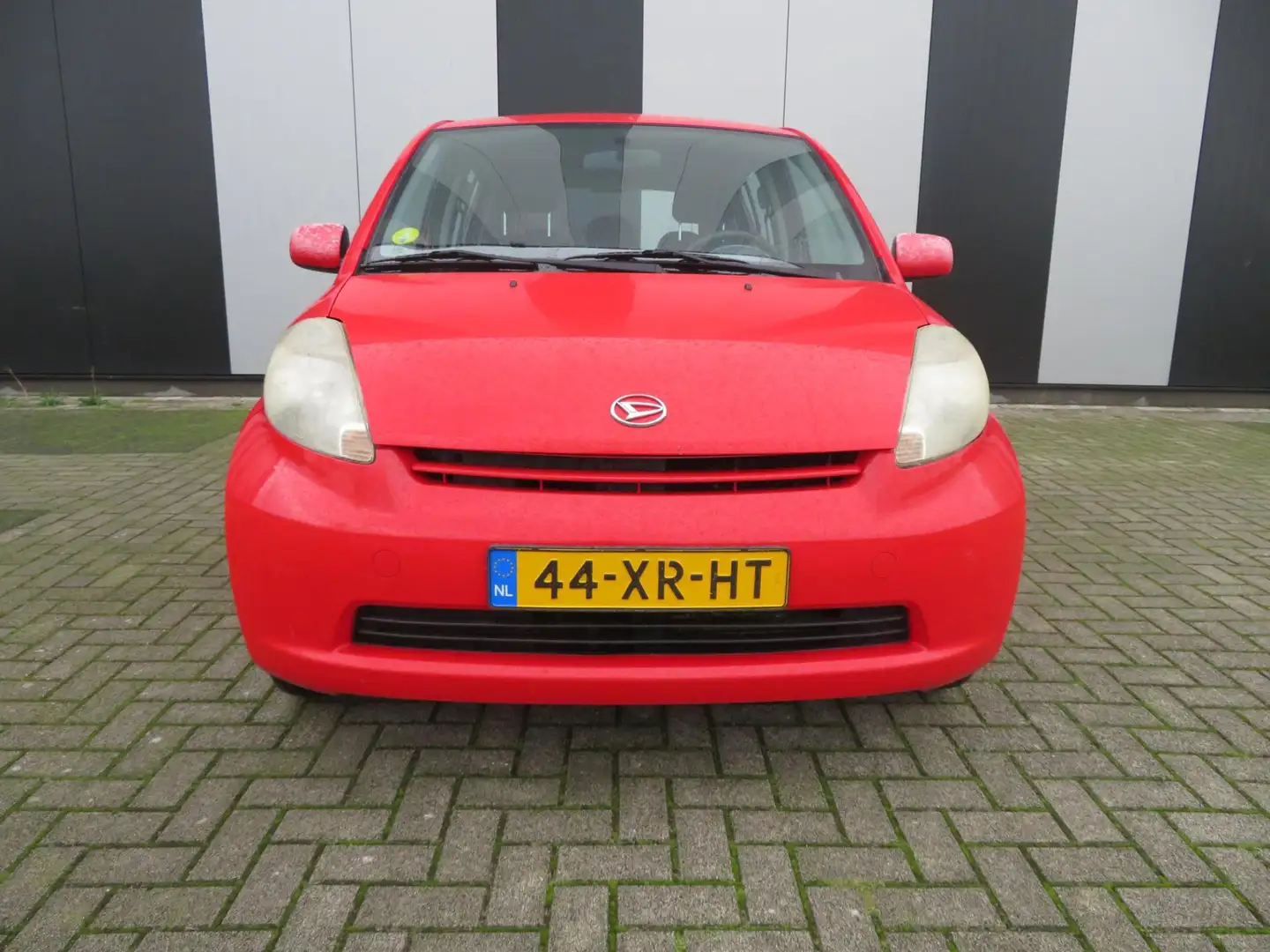 Daihatsu Sirion 2 1.0-12V Trend Piros - 2