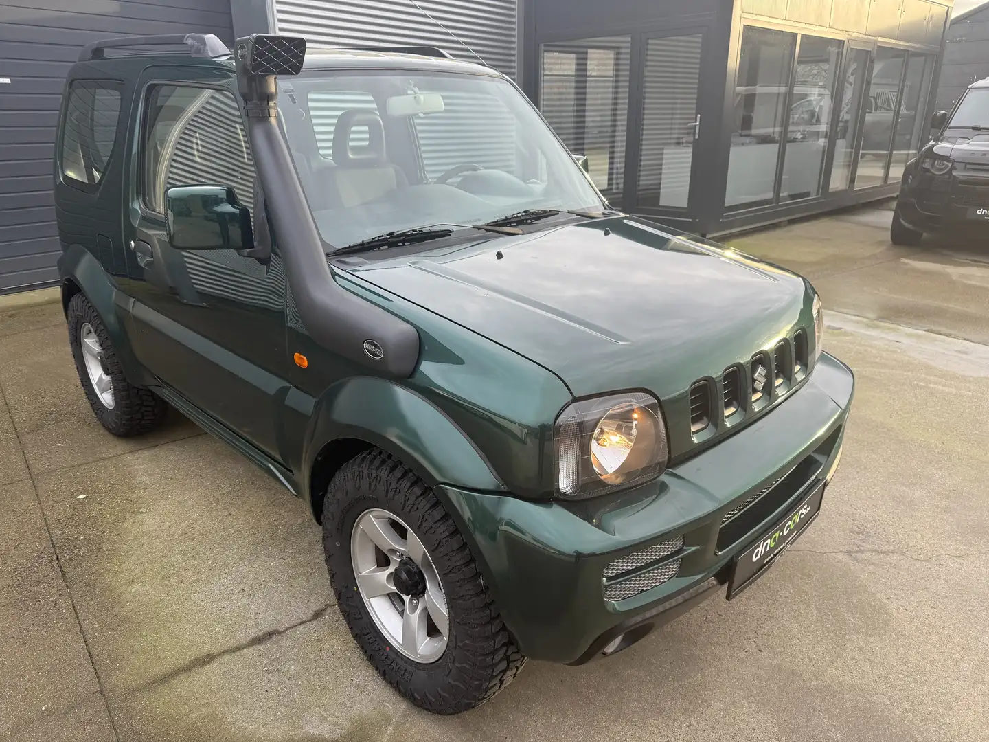 Suzuki Jimny Jimny 1.3  / SNORKEL / ALL-TERRAIN BANDEN / AIRCO Vert - 2