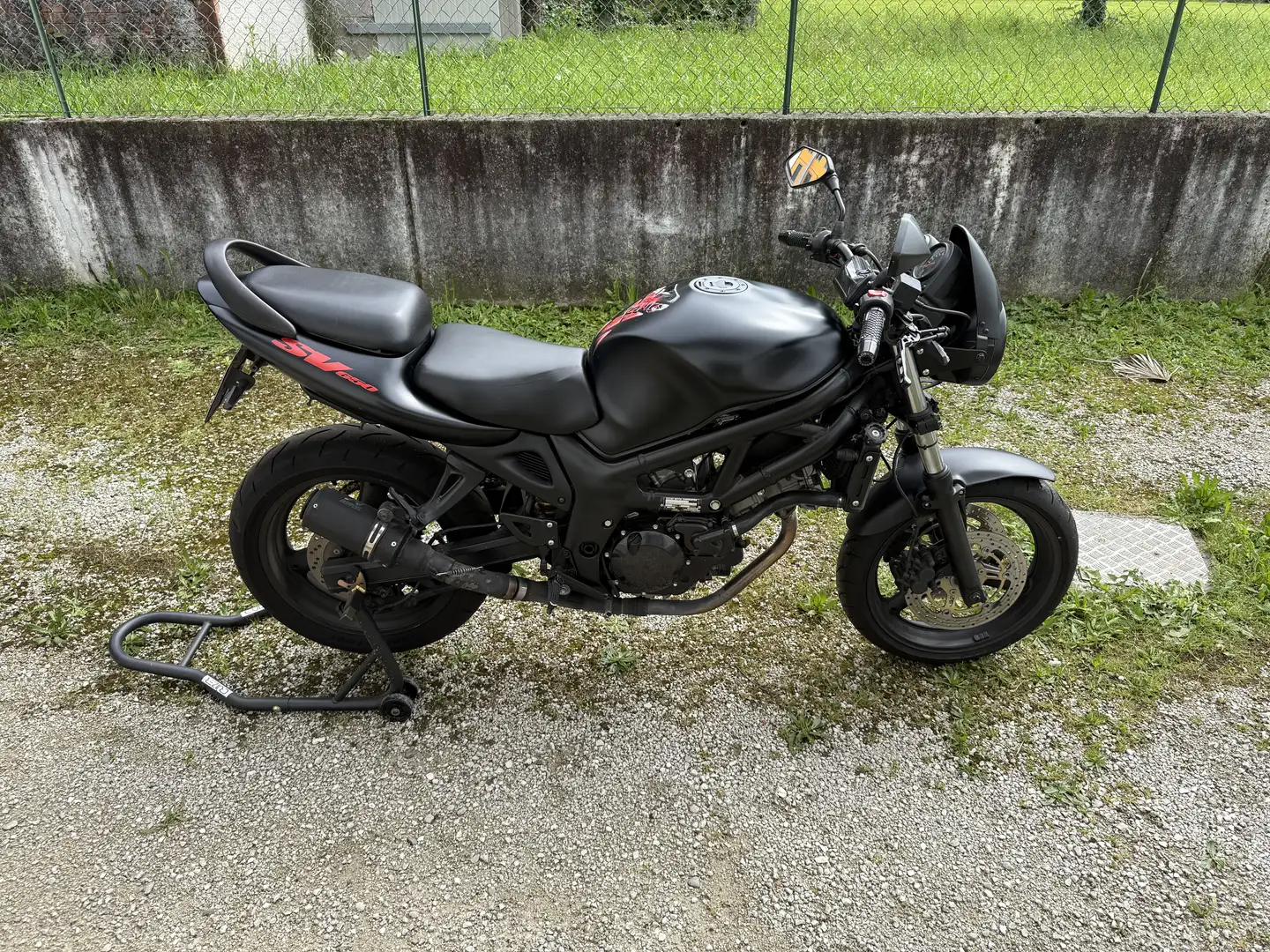 Suzuki SV 650 - 2