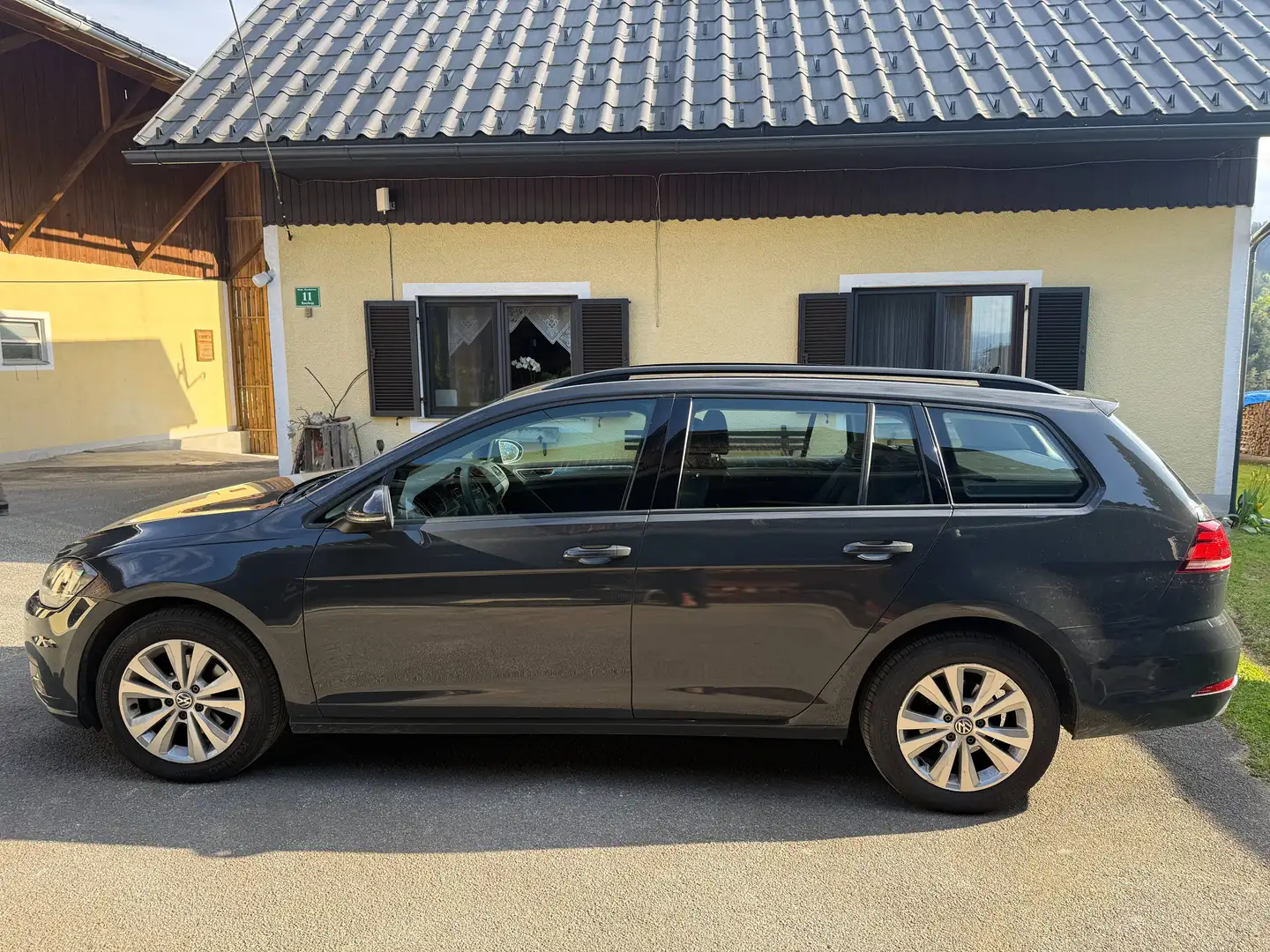Volkswagen Golf Variant Golf Variant Comfortline 1,6 TDI DSG Comfortline Grau - 2