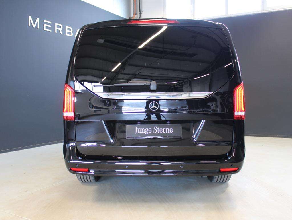 Mercedes-Benz V 250