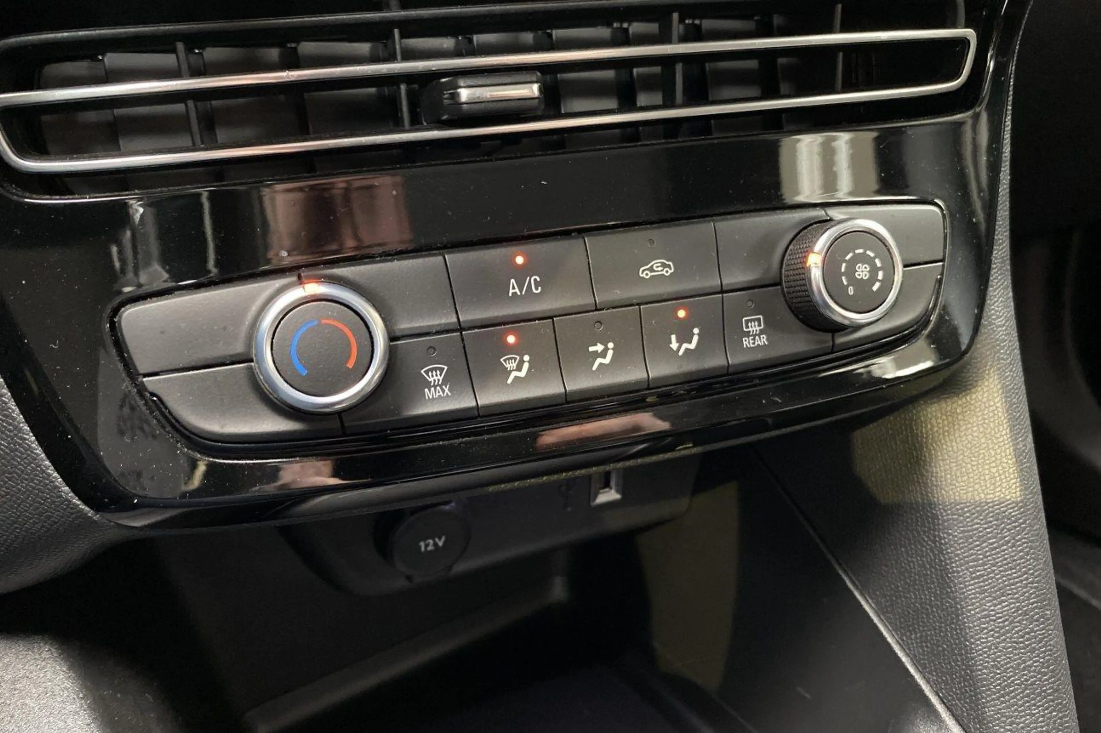 Opel Mokka Edition* Caméra GPS Jantes Alu — photo 15