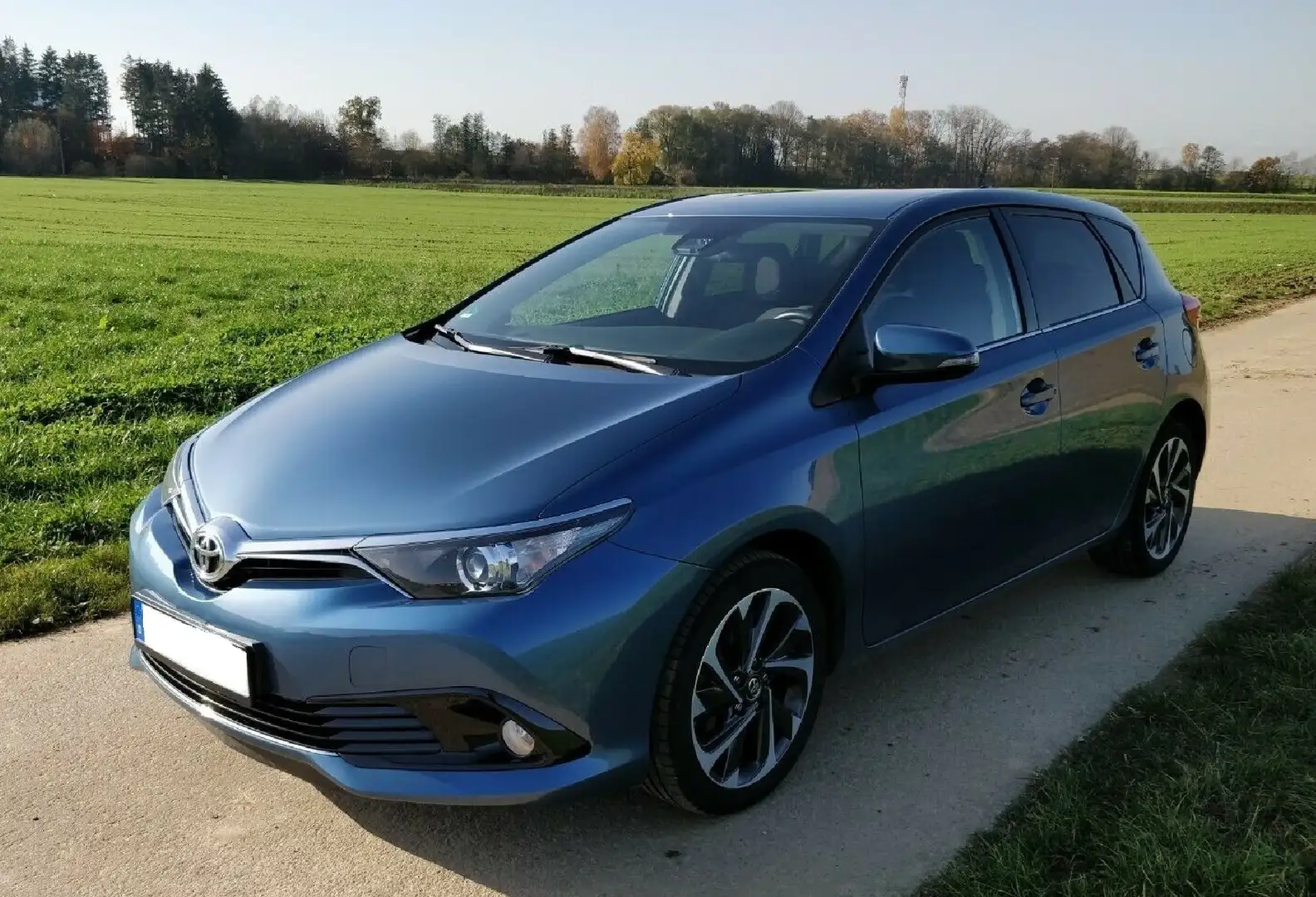 Toyota Auris Auris 1.2 Turbo Executive Blau - 1