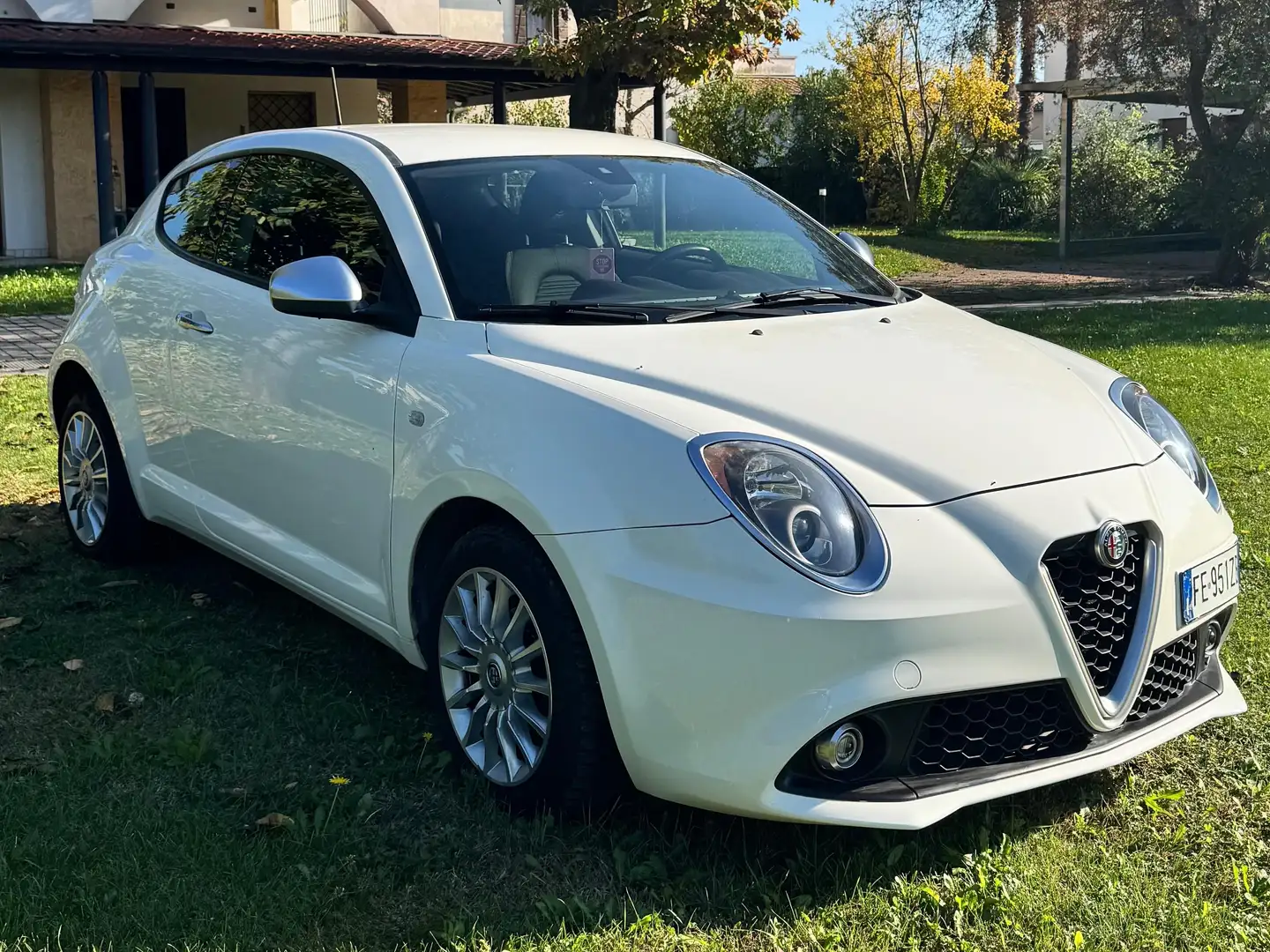 Alfa Romeo MiTo MiTo 2013 1.4 Super 78cv Bílá - 2