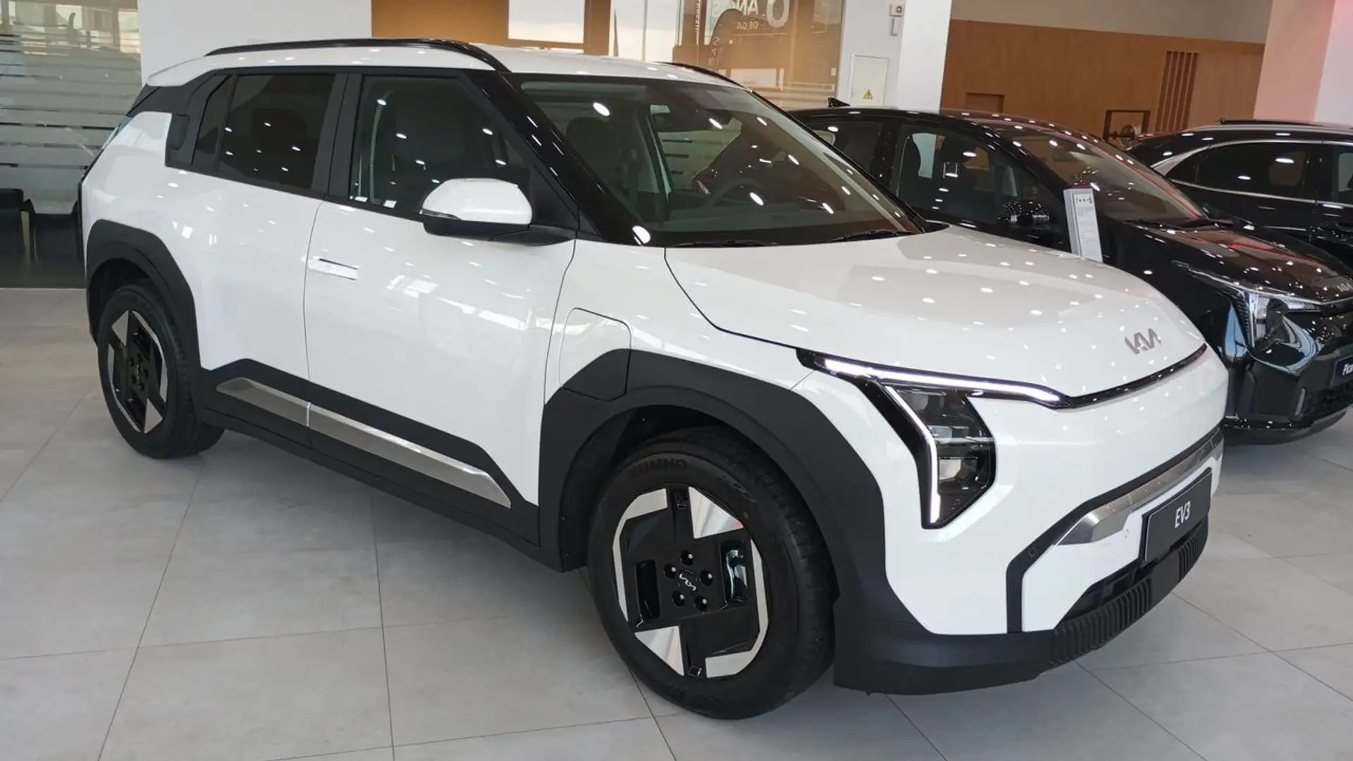 Kia EV3 Air Long Range Blanco - 2