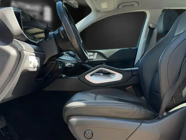 Mercedes-Benz Gle view 14