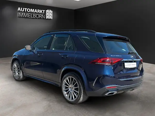 Mercedes-Benz Gle view 6