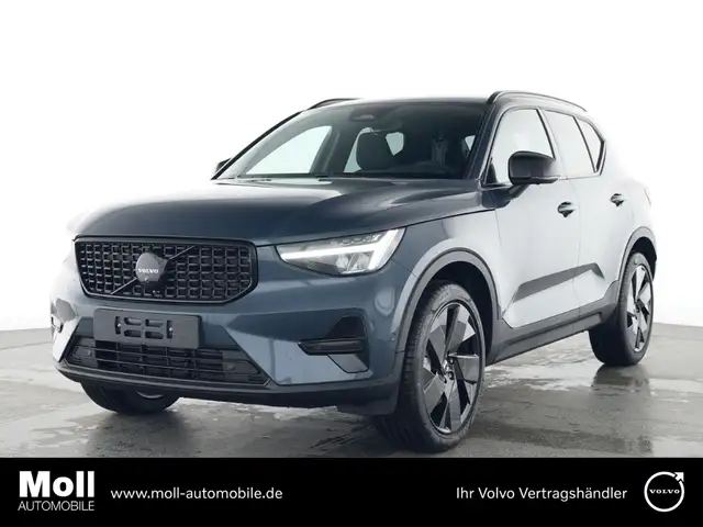Volvo XC40 Plus Black Edition 2WD StandHZG Digitales Cockpit