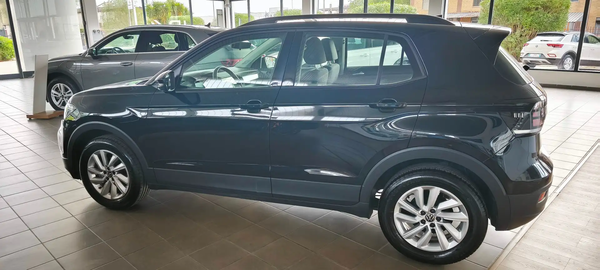 Volkswagen T-Cross T-Cross 2019 1.0 tsi Style 95cv Nero - 2