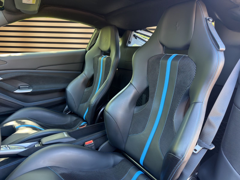 Ferrari F8 Tributo RacingSeats/Lift/JBL/PassengerDisplay — photo 14