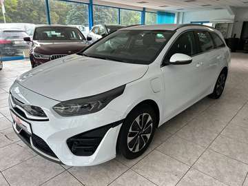 Ceed Sportswagon Plug-in Spirit AHK LED Smartlin