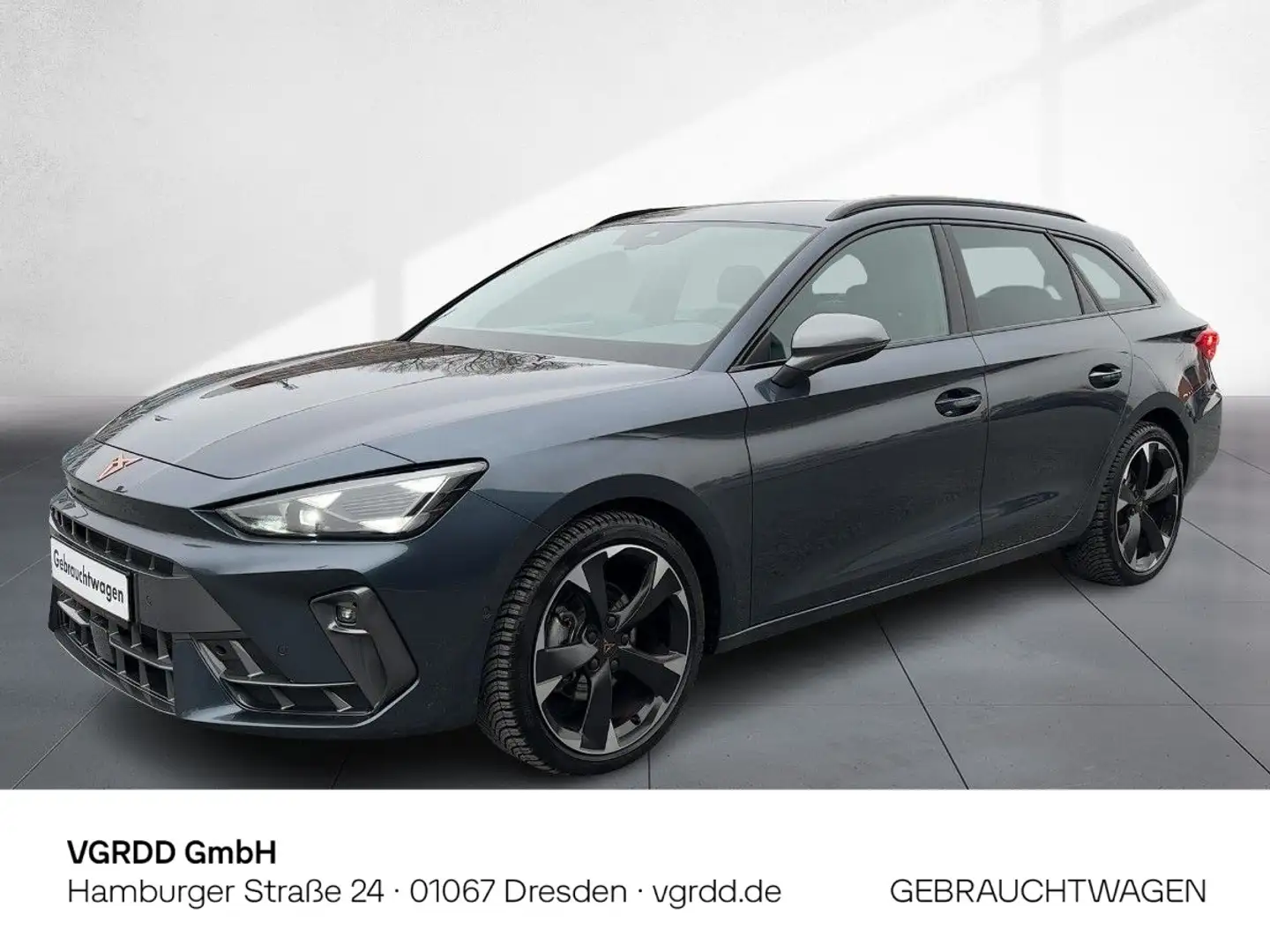 CUPRA Leon Sportstourer 1.5 eTSI DSG LED SIDE KAM APP Grau - 1