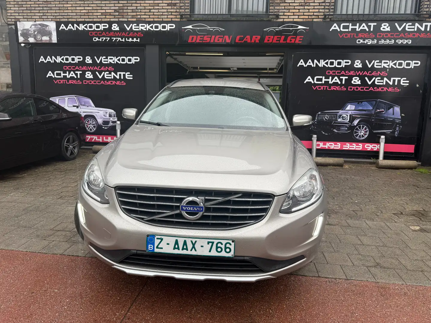 Volvo XC60 2.0 D3*5Cylindre*Navigation*Carnet Volvo*garantie* Zilver - 1