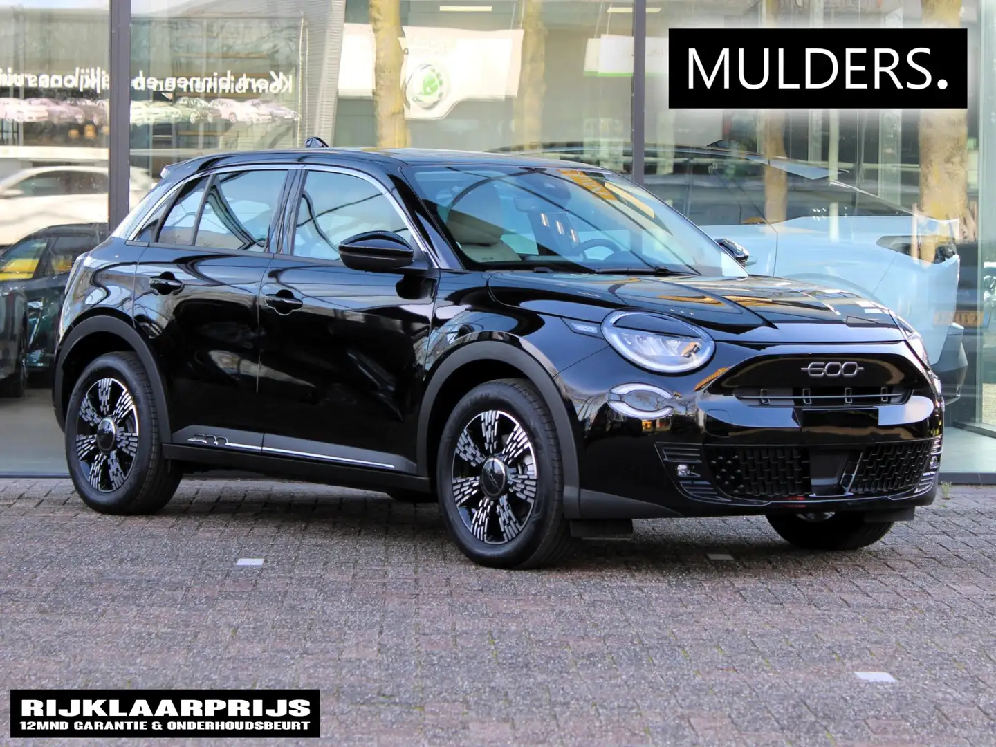 Fiat 600e Urban 54 kWh VOORRAAD KORTING Fekete - 1