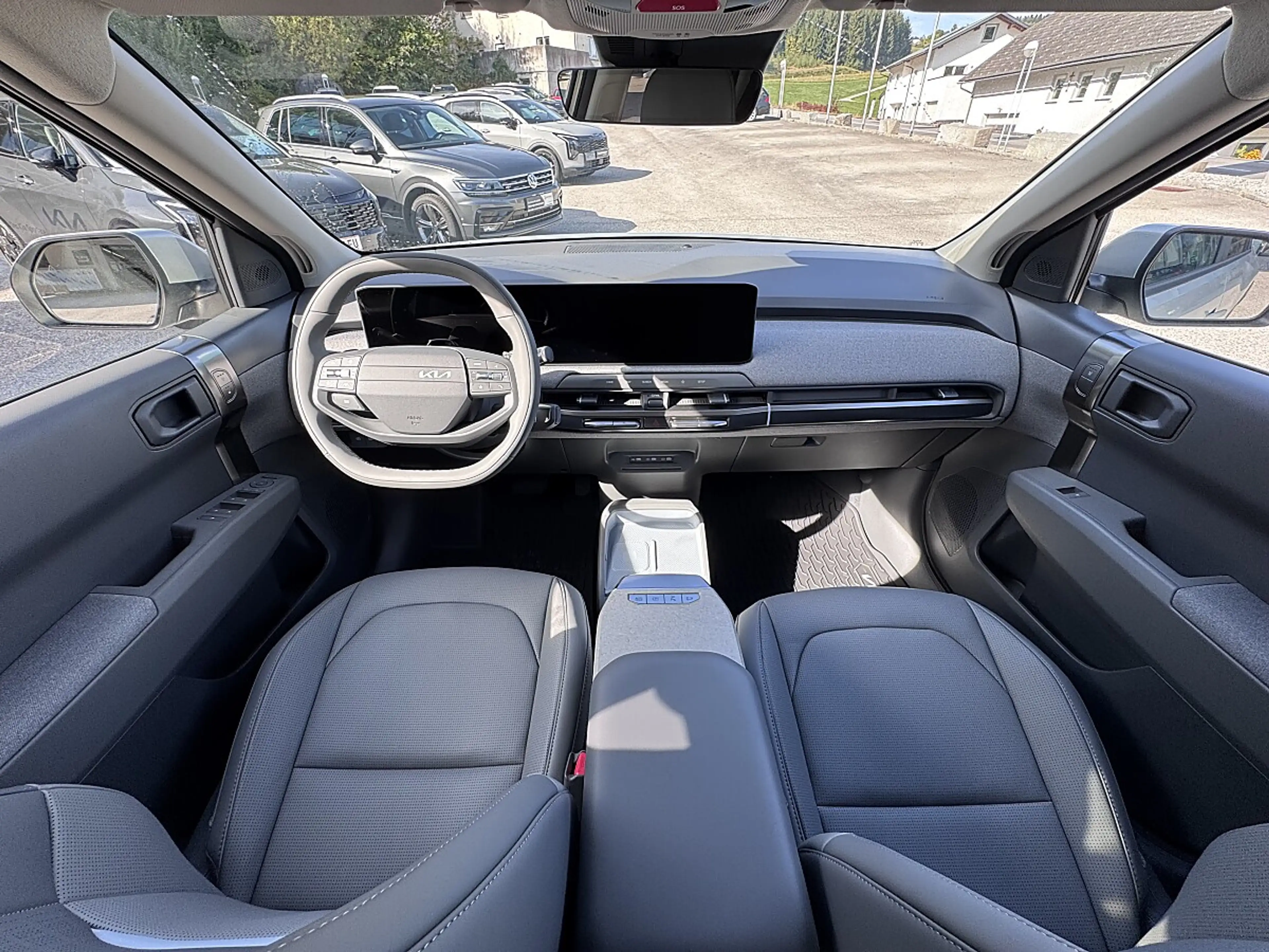 Kia EV3 AWD 81,4kWh Earth Plus — photo 10