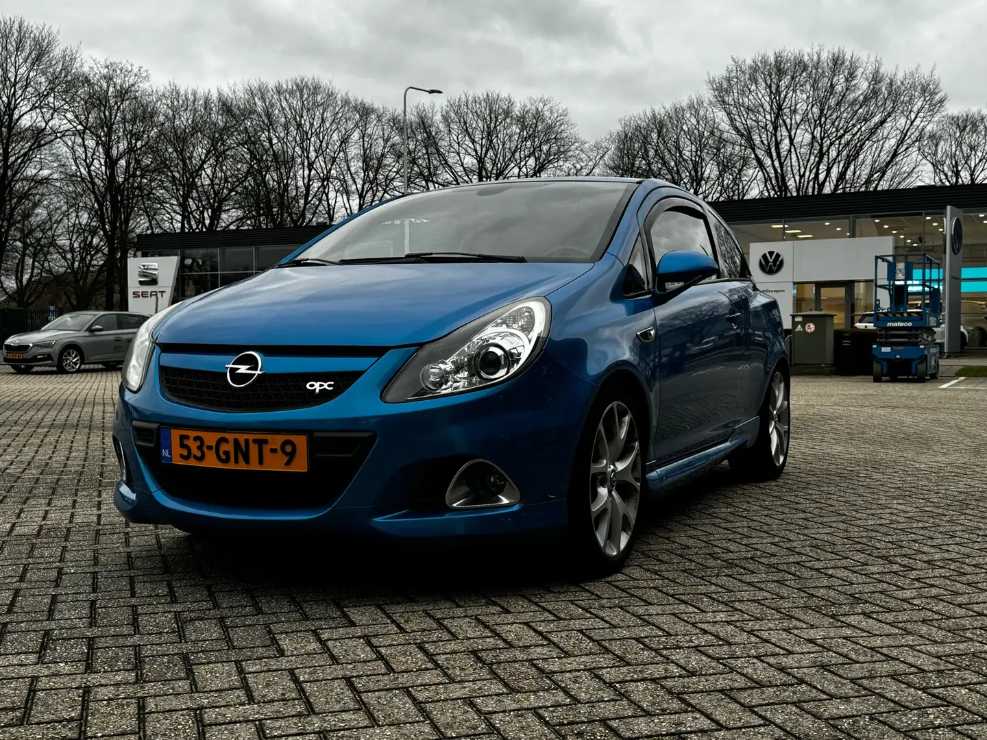 Opel Corsa 1.6-16V T OPC Mavi - 1
