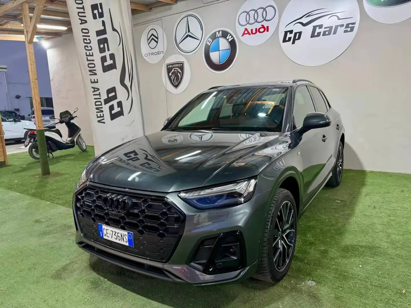 Audi Q5 40 2.0 tdi mhev S line Plus quattro 204cv s-tronic Grigio - 2