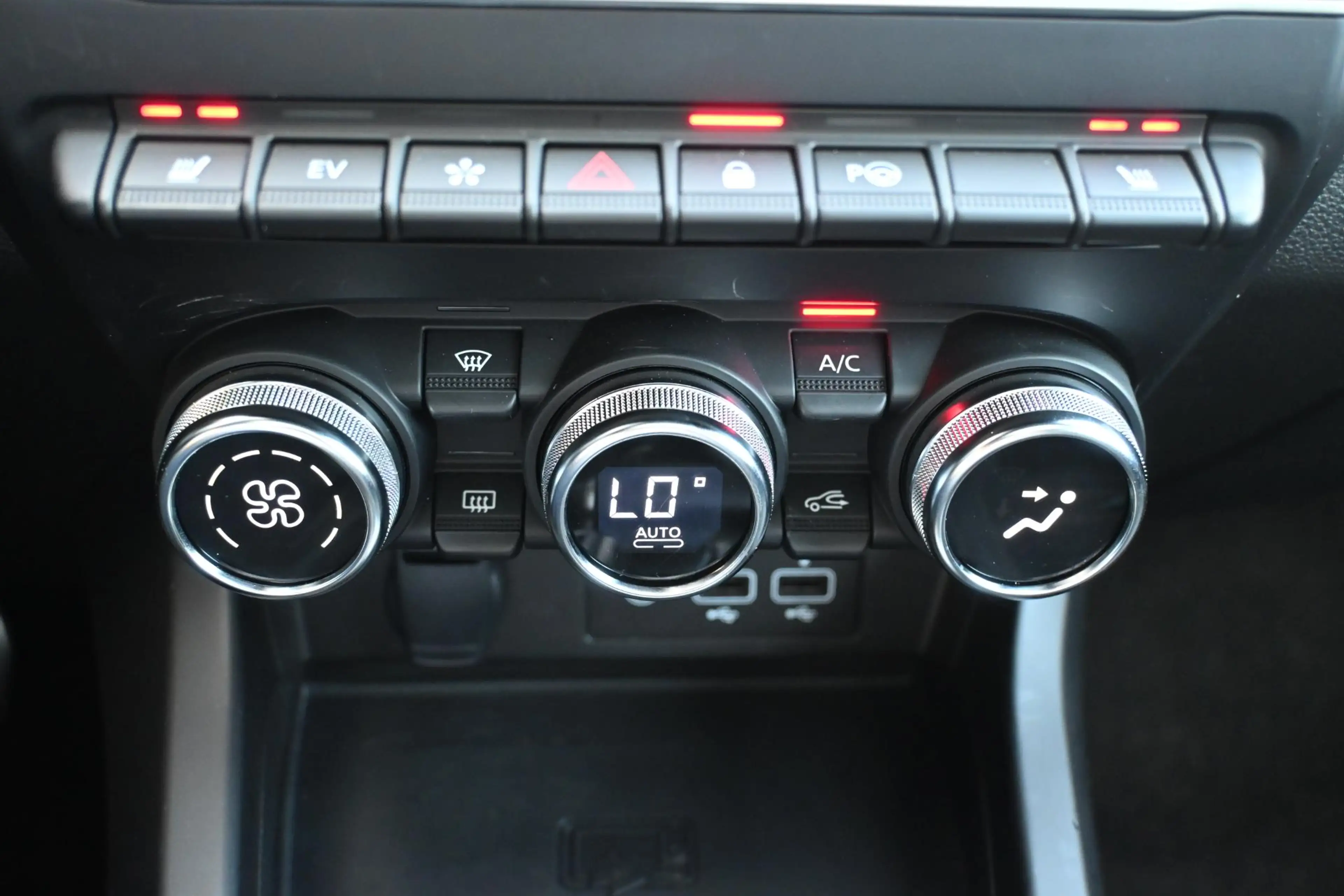 Renault Arkana E-Tech hybrid 145 E-Tech engineered | SCHUIF/KANTE — photo 20
